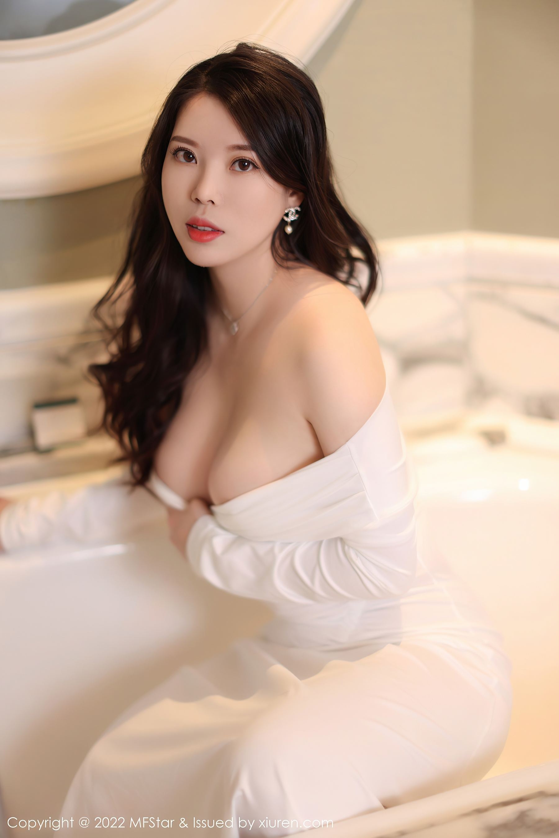 模范学院 VOL.576 白茹雪 美臀丰腴