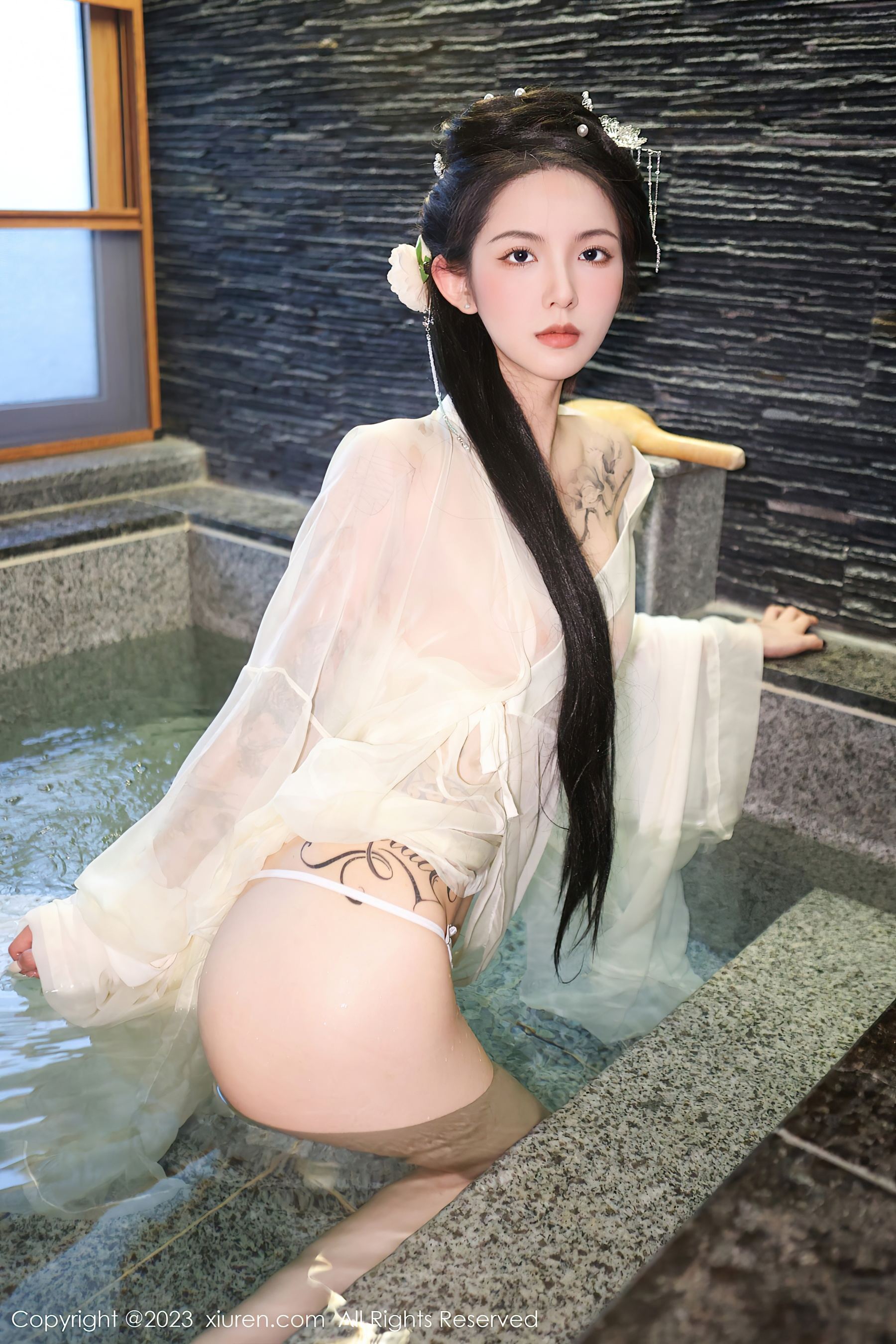 秀人网 No.6430 乔一一 古装美腿插图1