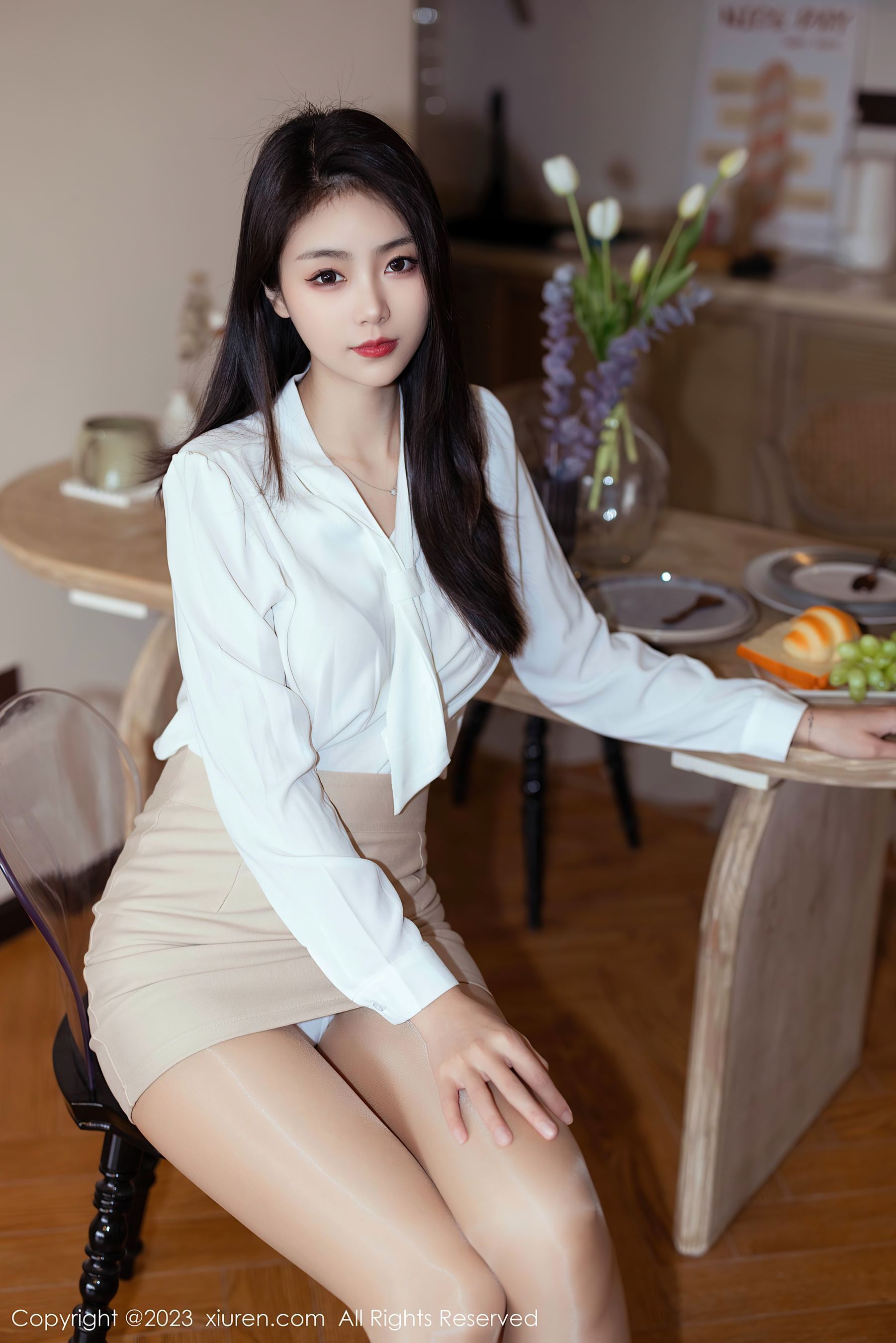秀人网 No.6465 可樂Vicky 短裙美腿插图7