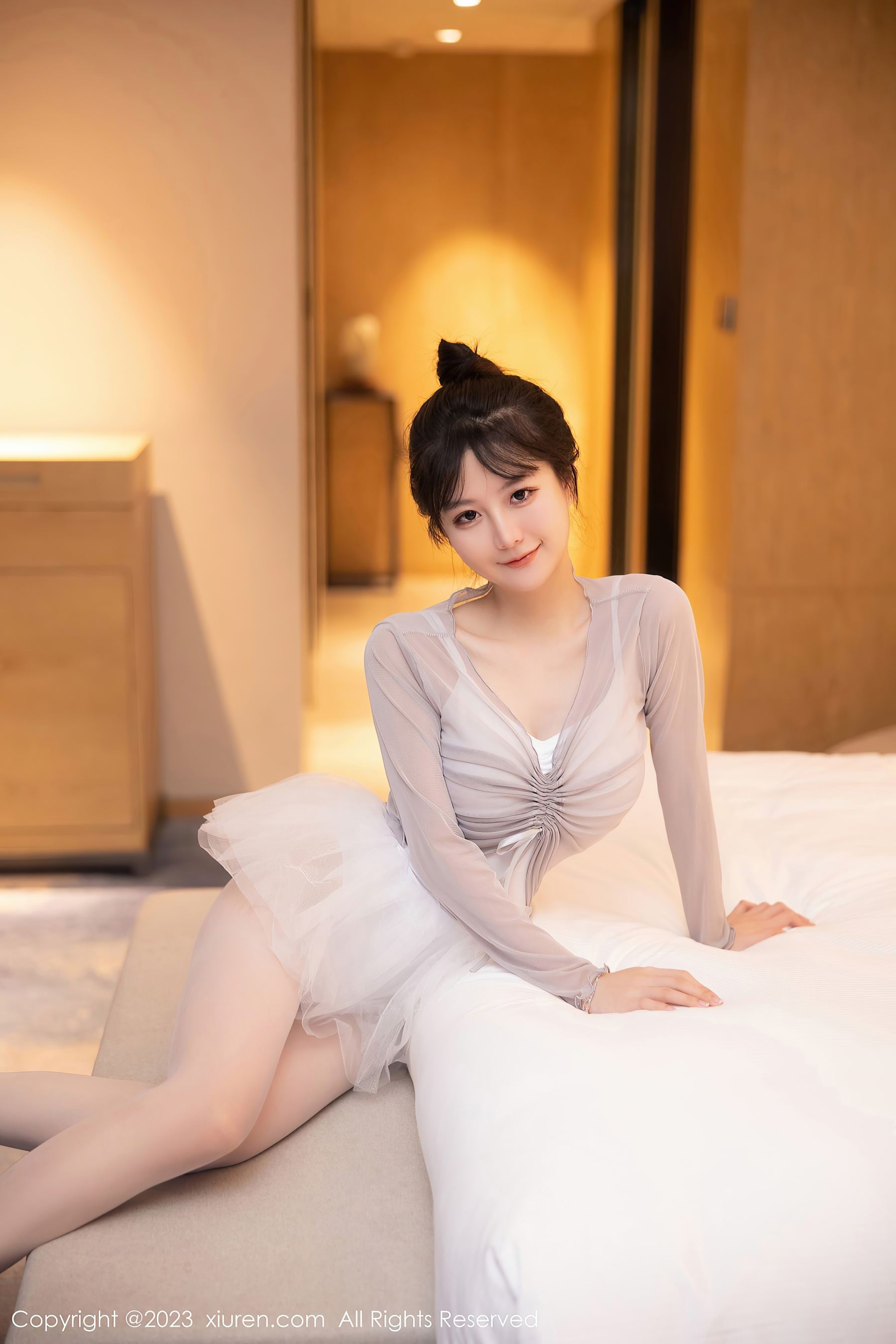 秀人网 No.6592 谢小蒽 丝袜美腿插图2