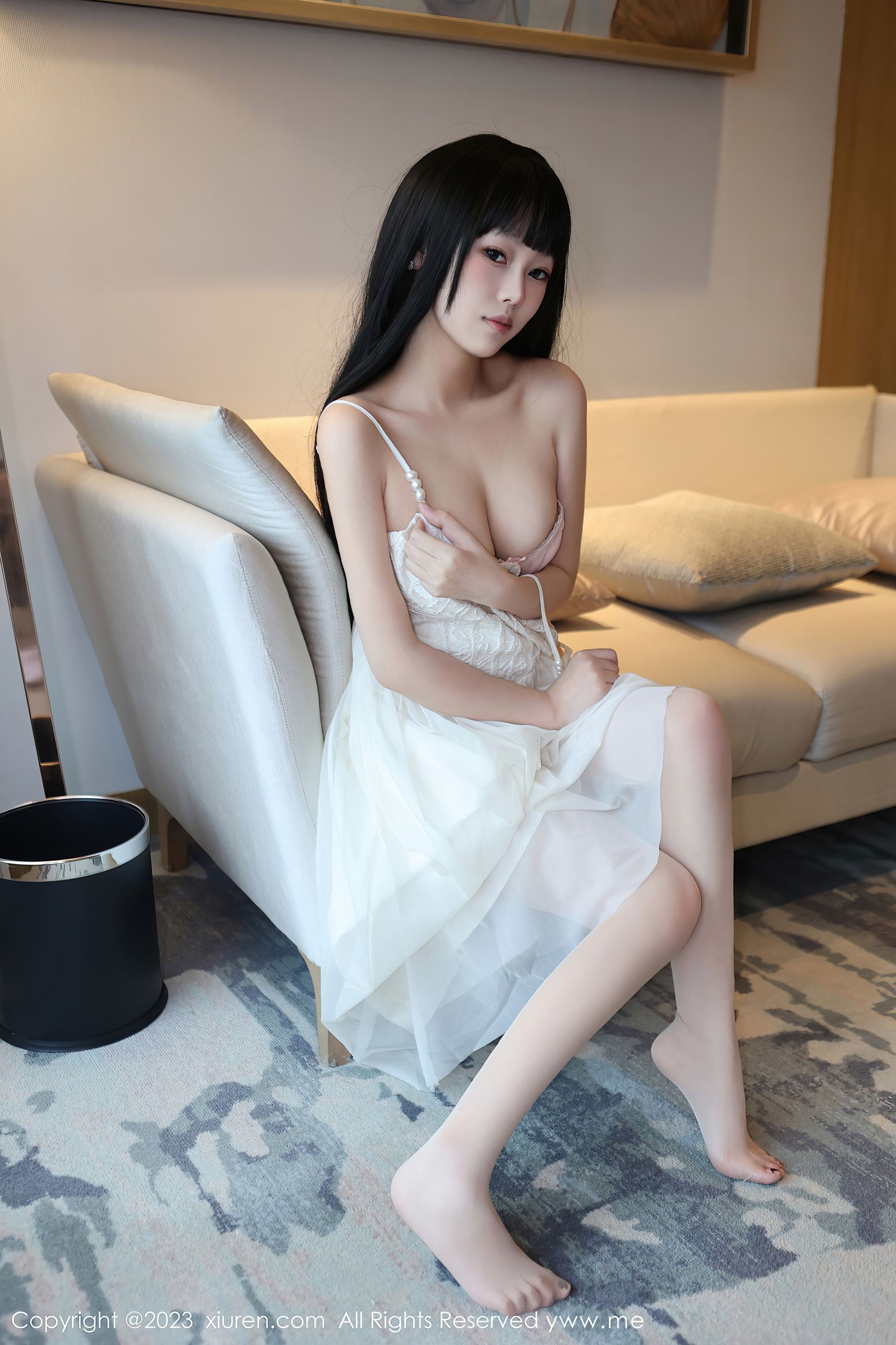 秀人网 No.6828 早川京子 清纯美腿插图1