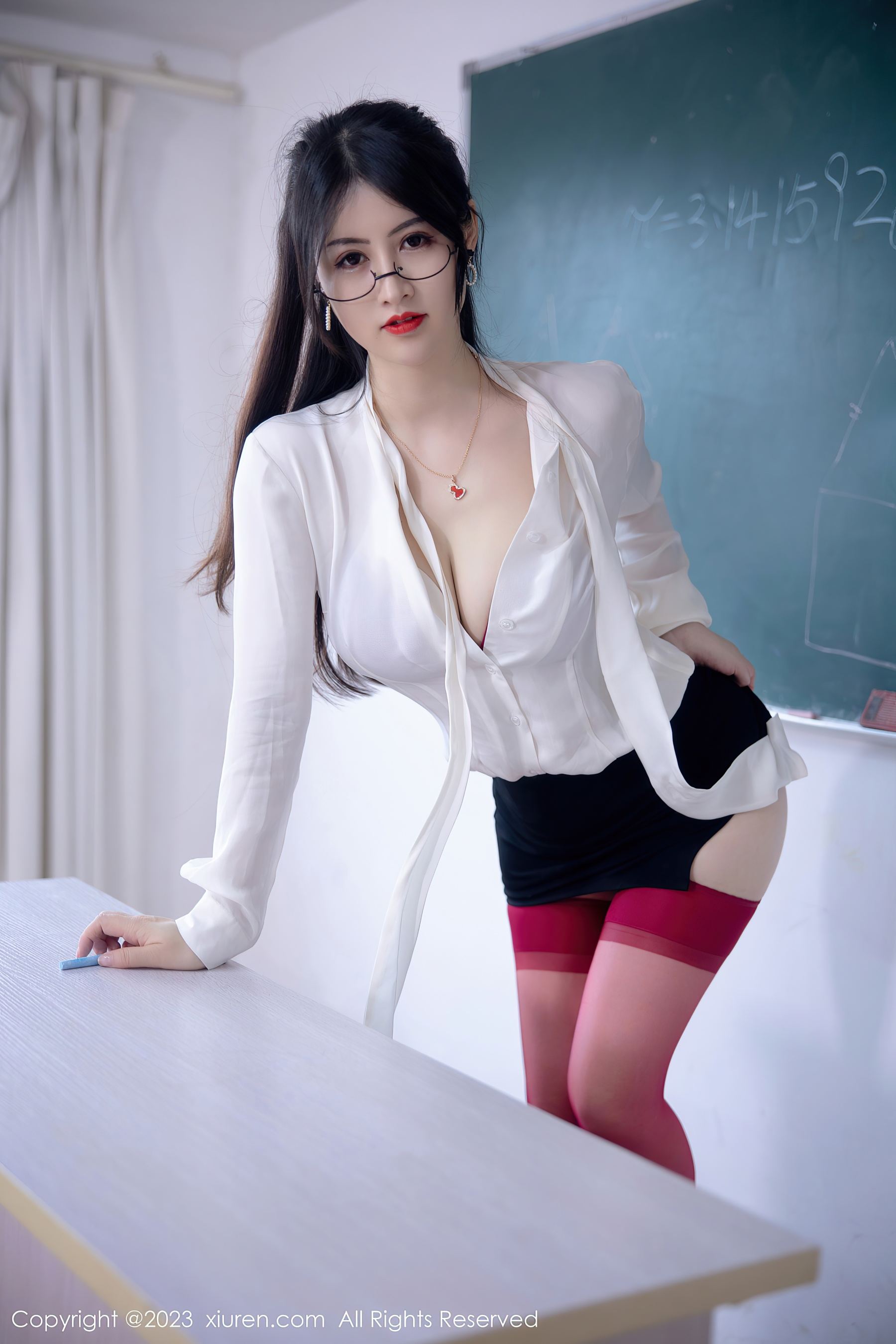秀人网 No.6980 诗诗kiki 教师美腿插图8