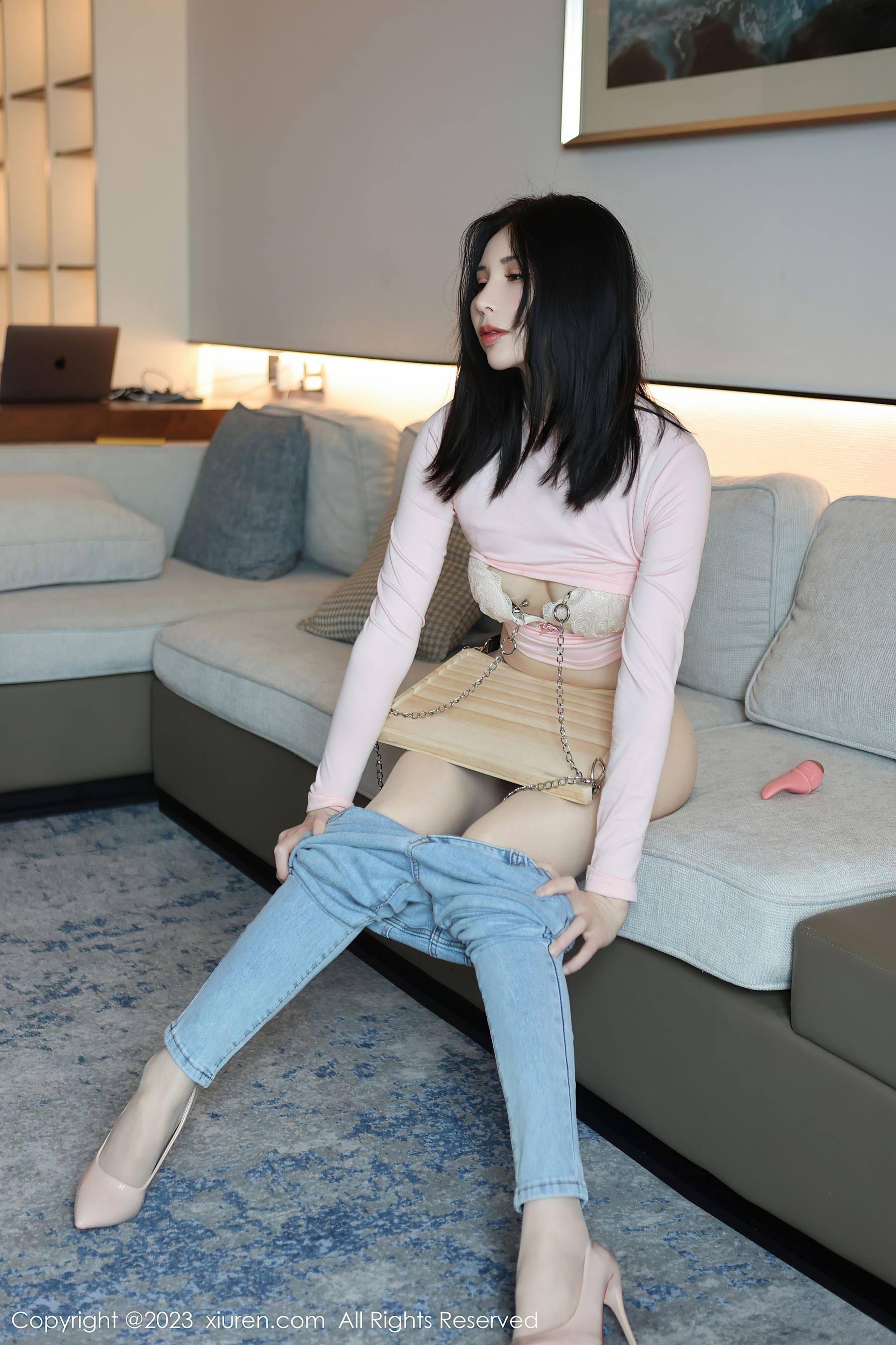 秀人网 No.6992 曼柔 牛仔裤美腿插图4