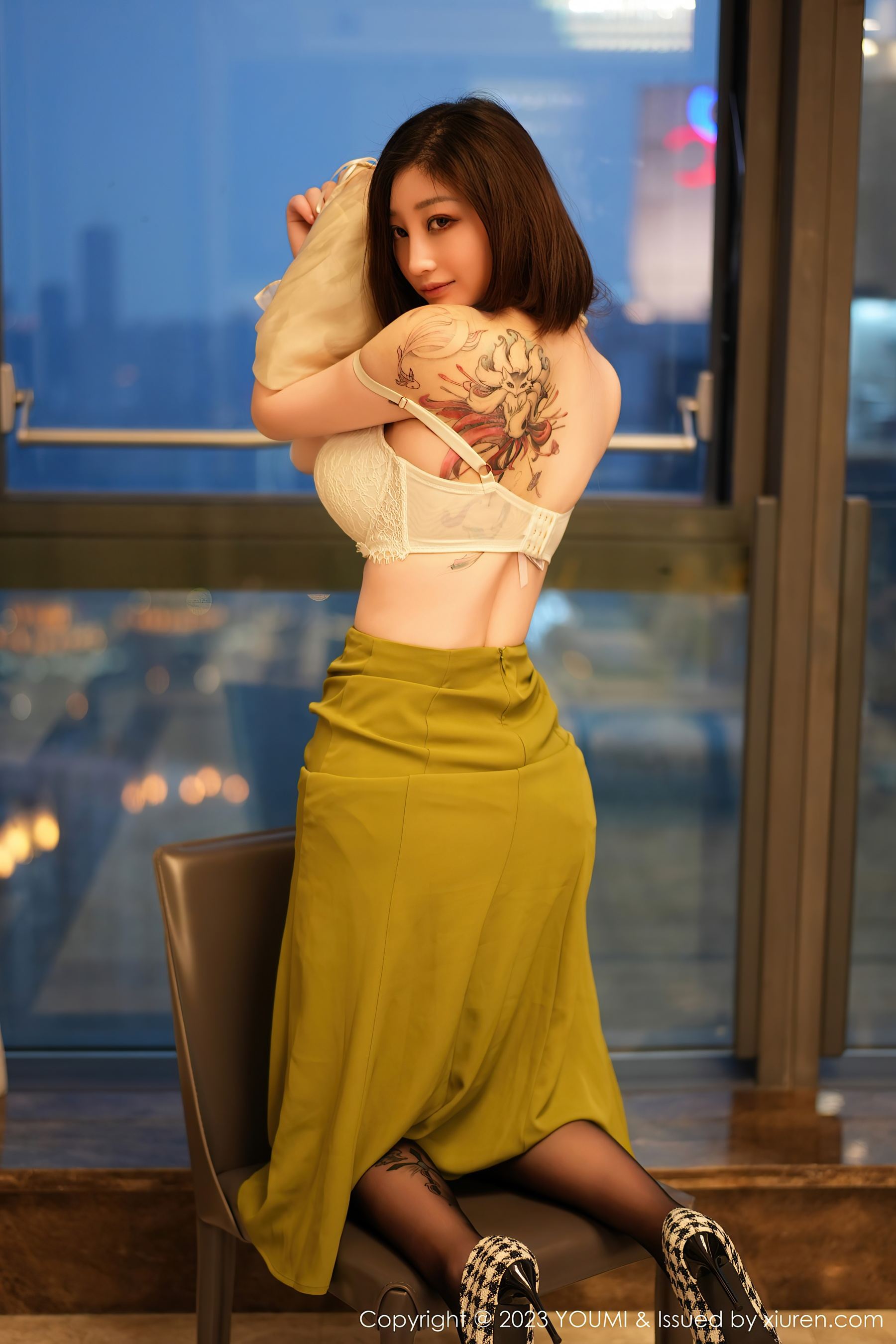 尤蜜荟 VOL.940 妲己_Toxic 黑丝短裙插图
