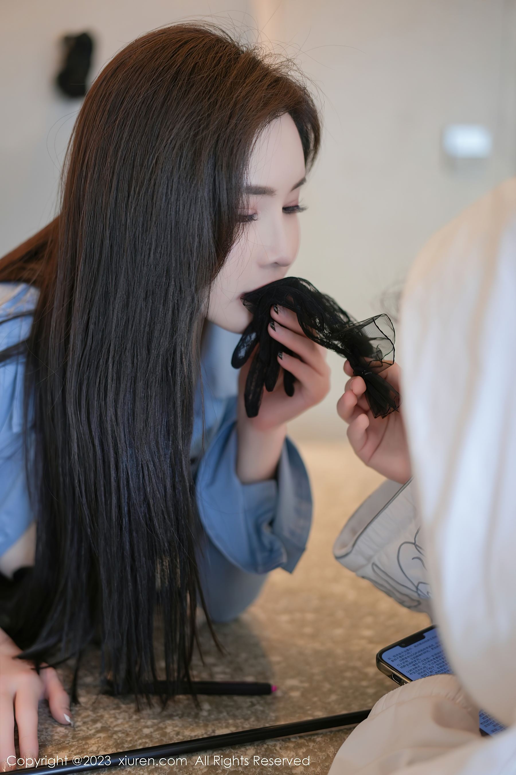 秀人网 No.7095 Carol周妍希 短裙黑丝插图6