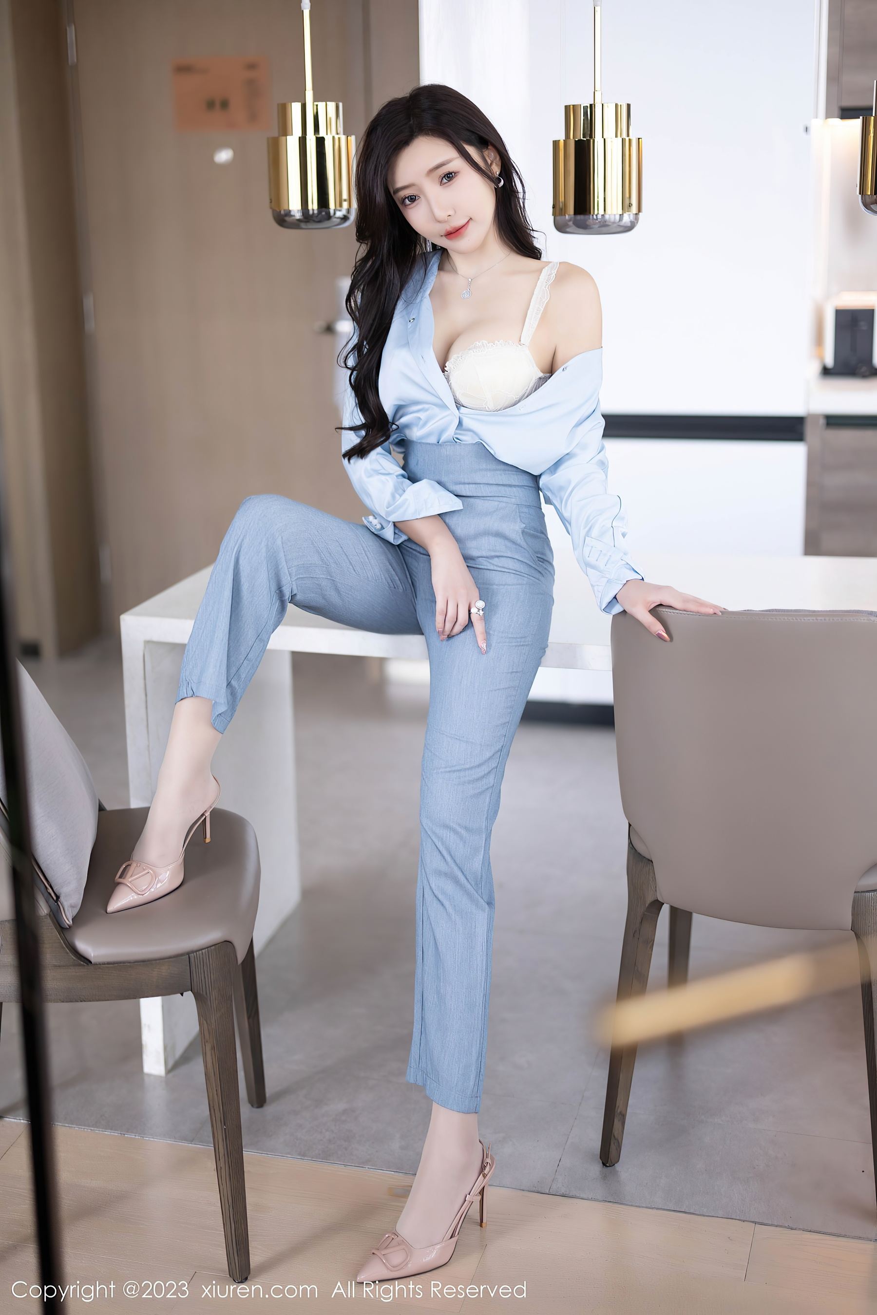 秀人网 No.7123 王馨瑶yanni OL美腿插图7
