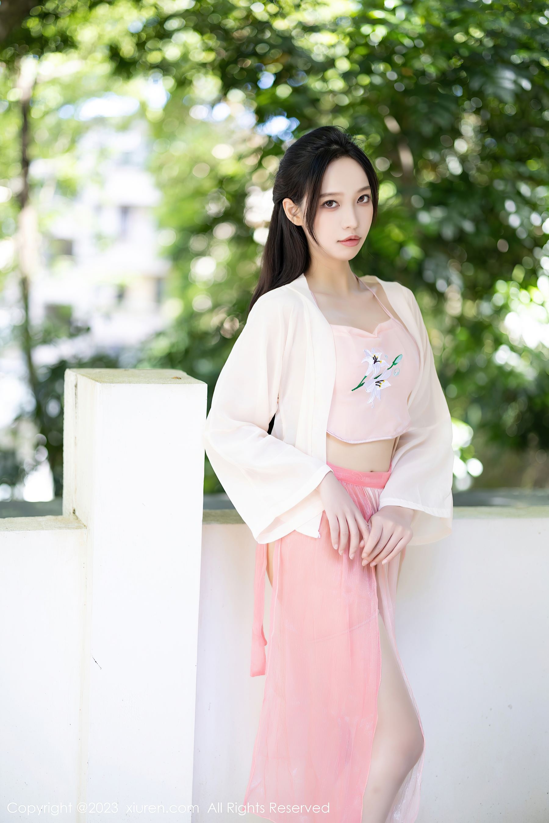 秀人网 No.7139 郑颖姗Bev 美腿旗袍