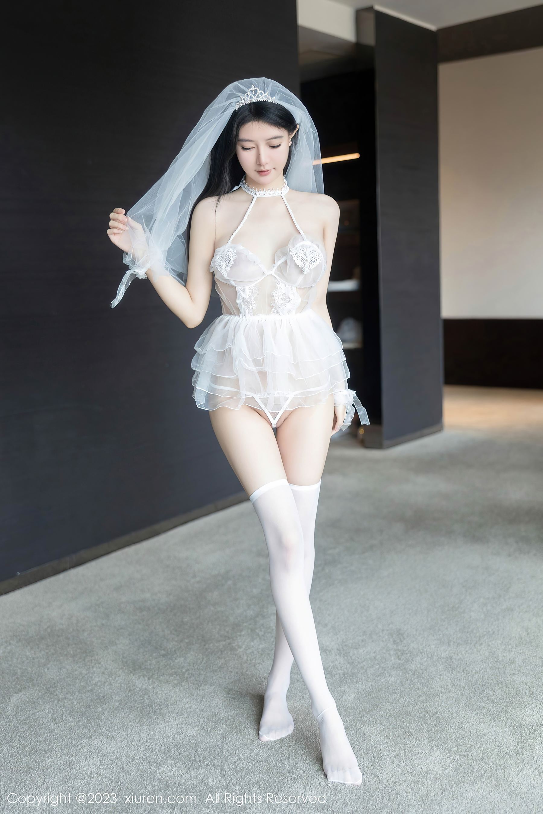 秀人网 No.7165 幼幼 婚纱丝袜插图3
