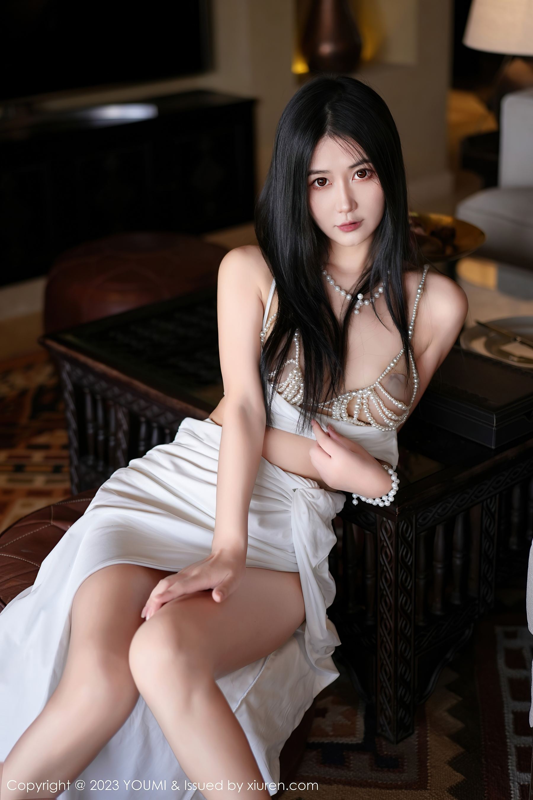 尤蜜荟 VOL.971 laura阿姣 长裙美腿插图9