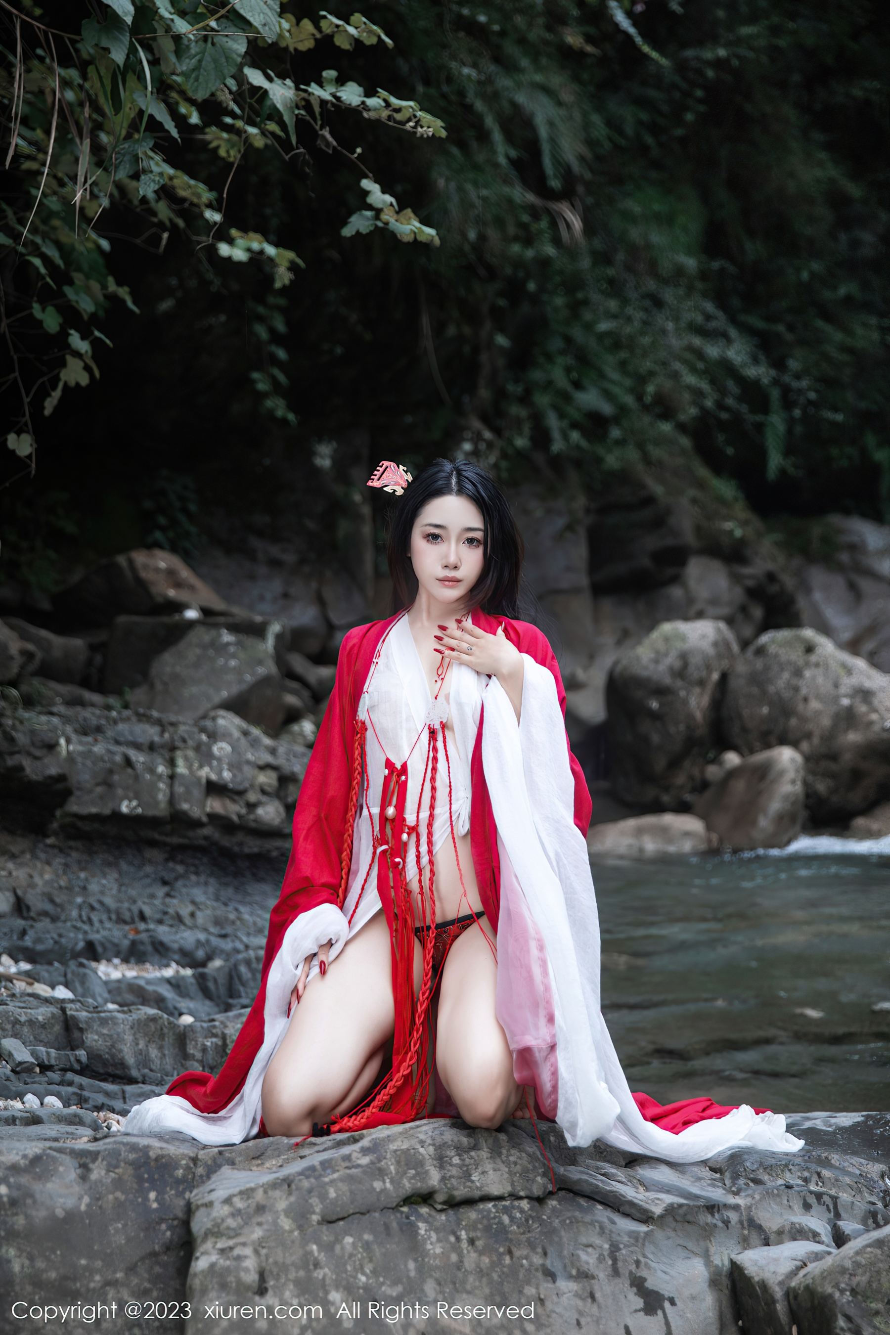 秀人网 No.7295 严利娅Yuliya 妲己美臀插图2