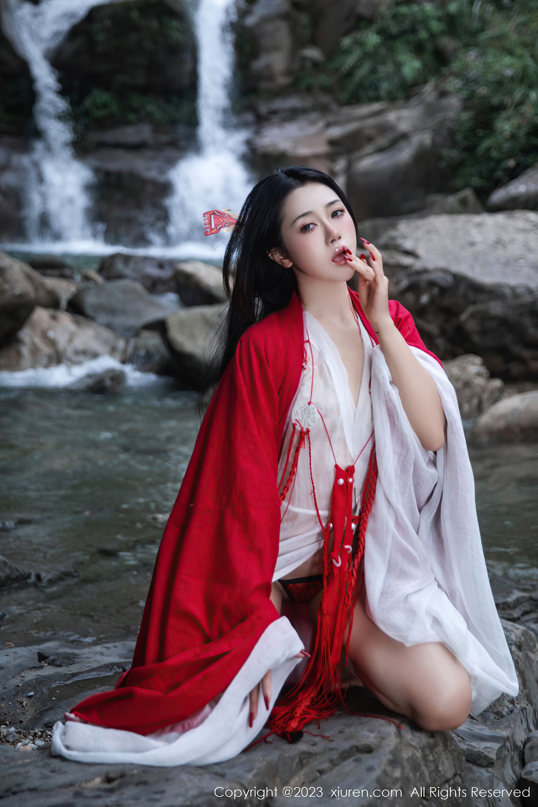 秀人网 No.7295 严利娅Yuliya 妲己美臀插图4