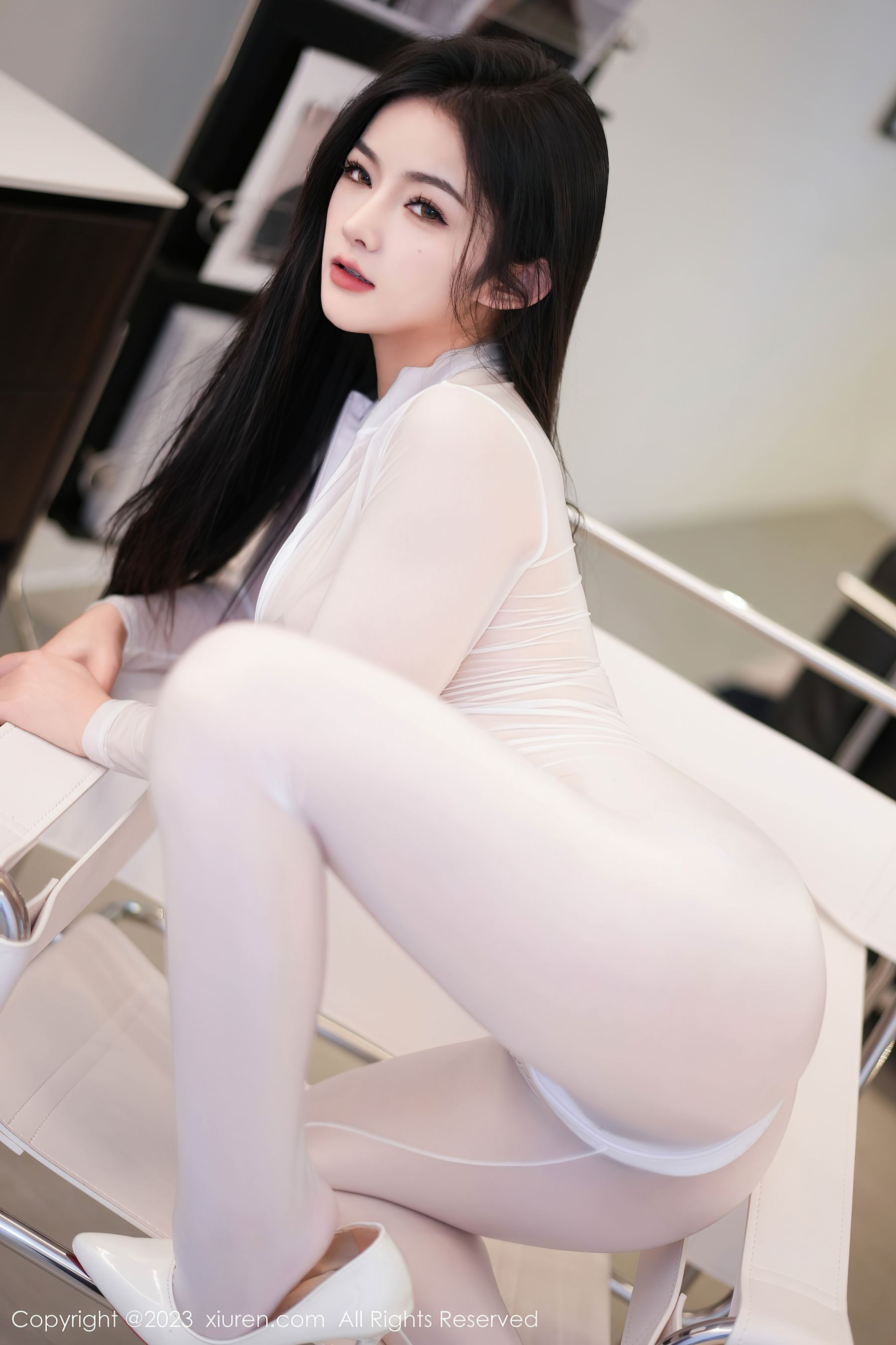 秀人网 No.7785 谭小灵 连体衣美腿插图9
