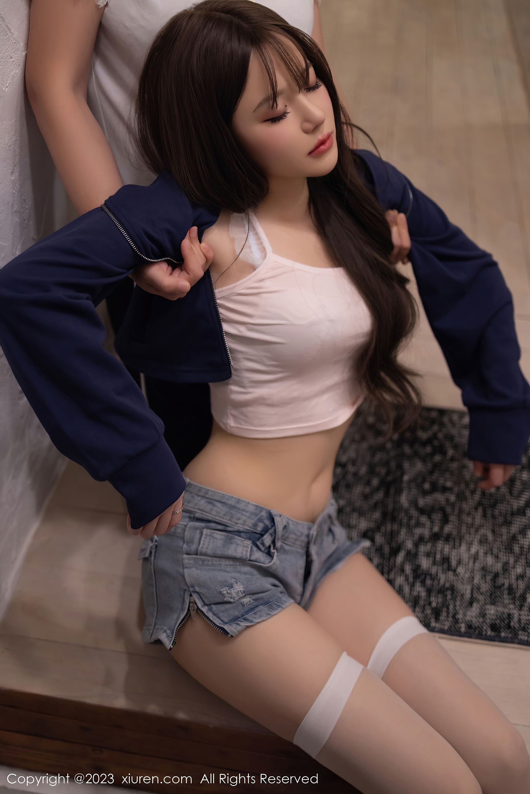 秀人网 No.7817 鱼子酱Fish 丝袜美腿插图