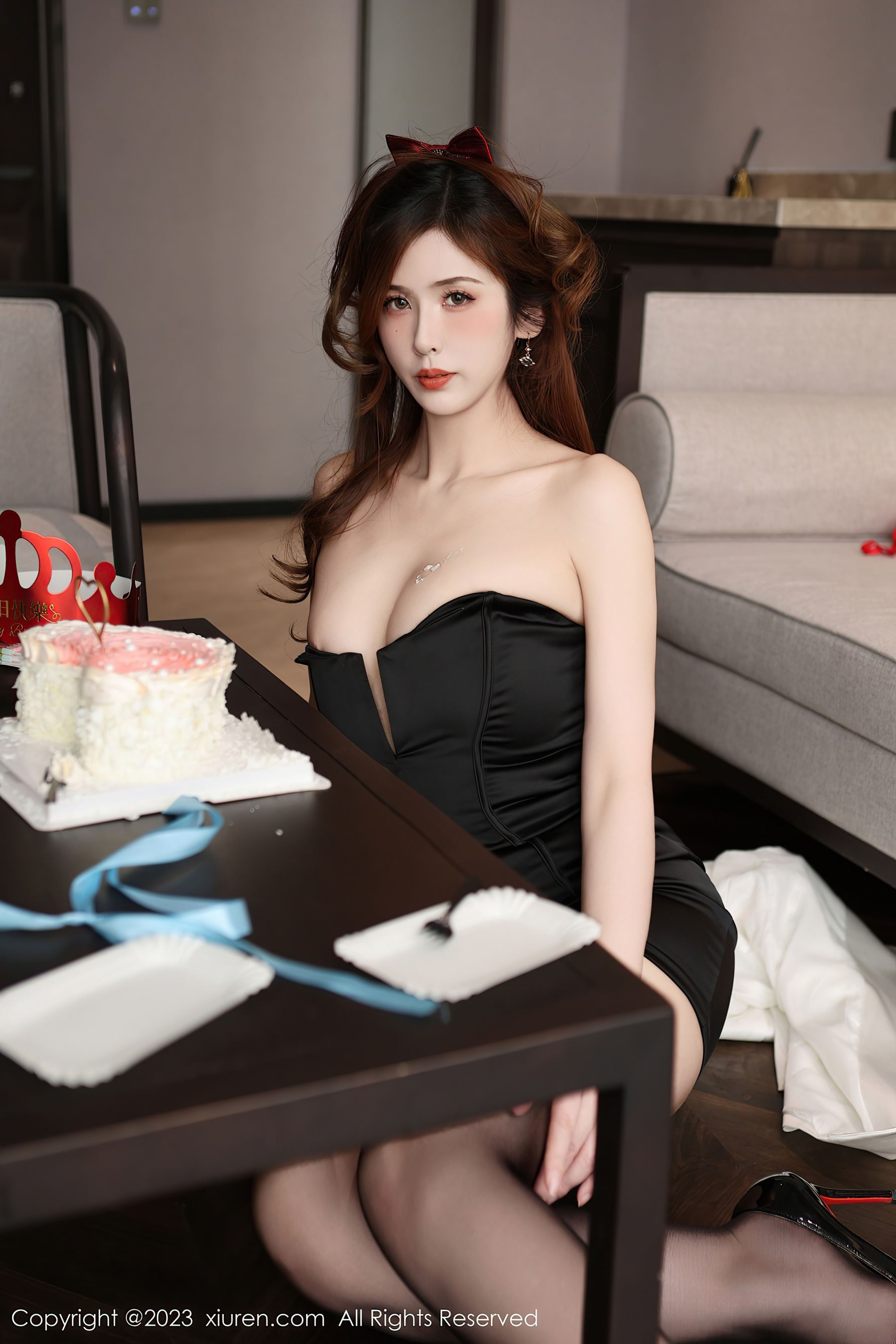秀人网 No.7872 月野兔美妞 美腿黑丝插图9