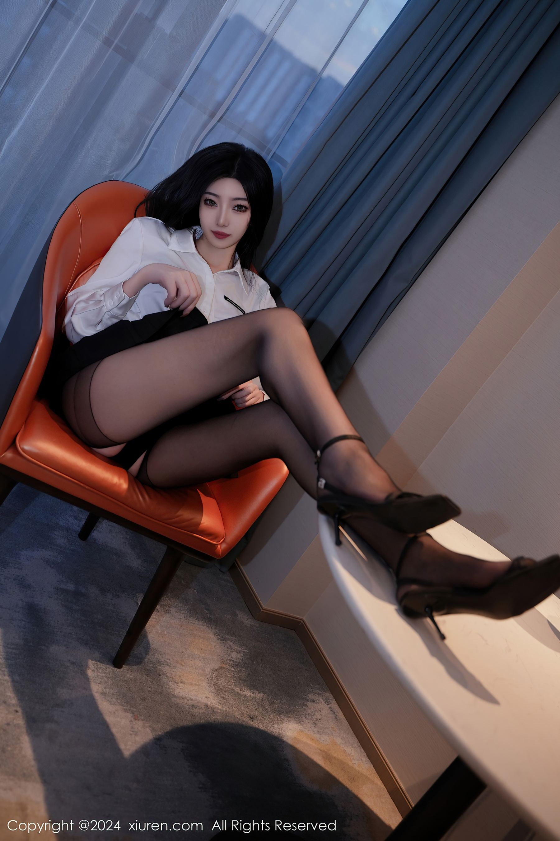 秀人网 No.7894 安琪Yee 黑丝美腿插图2