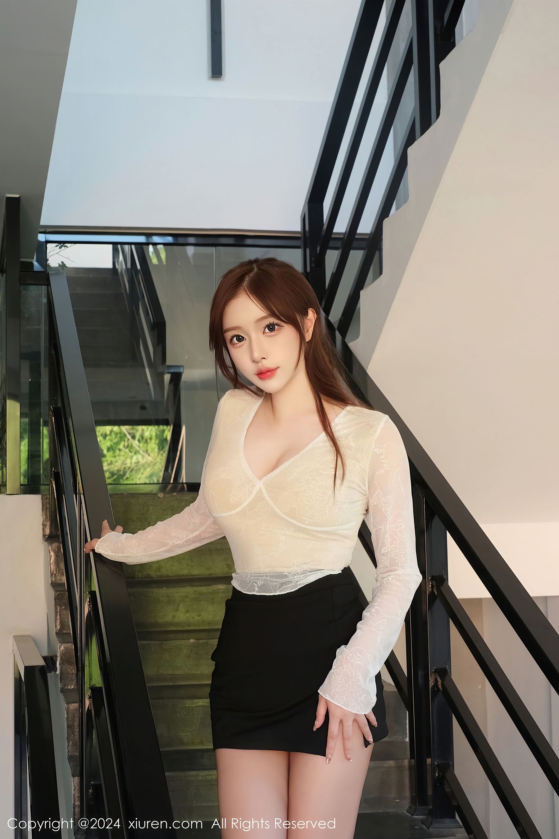 秀人网 No.7895 LindaLinda 短裙美腿插图9