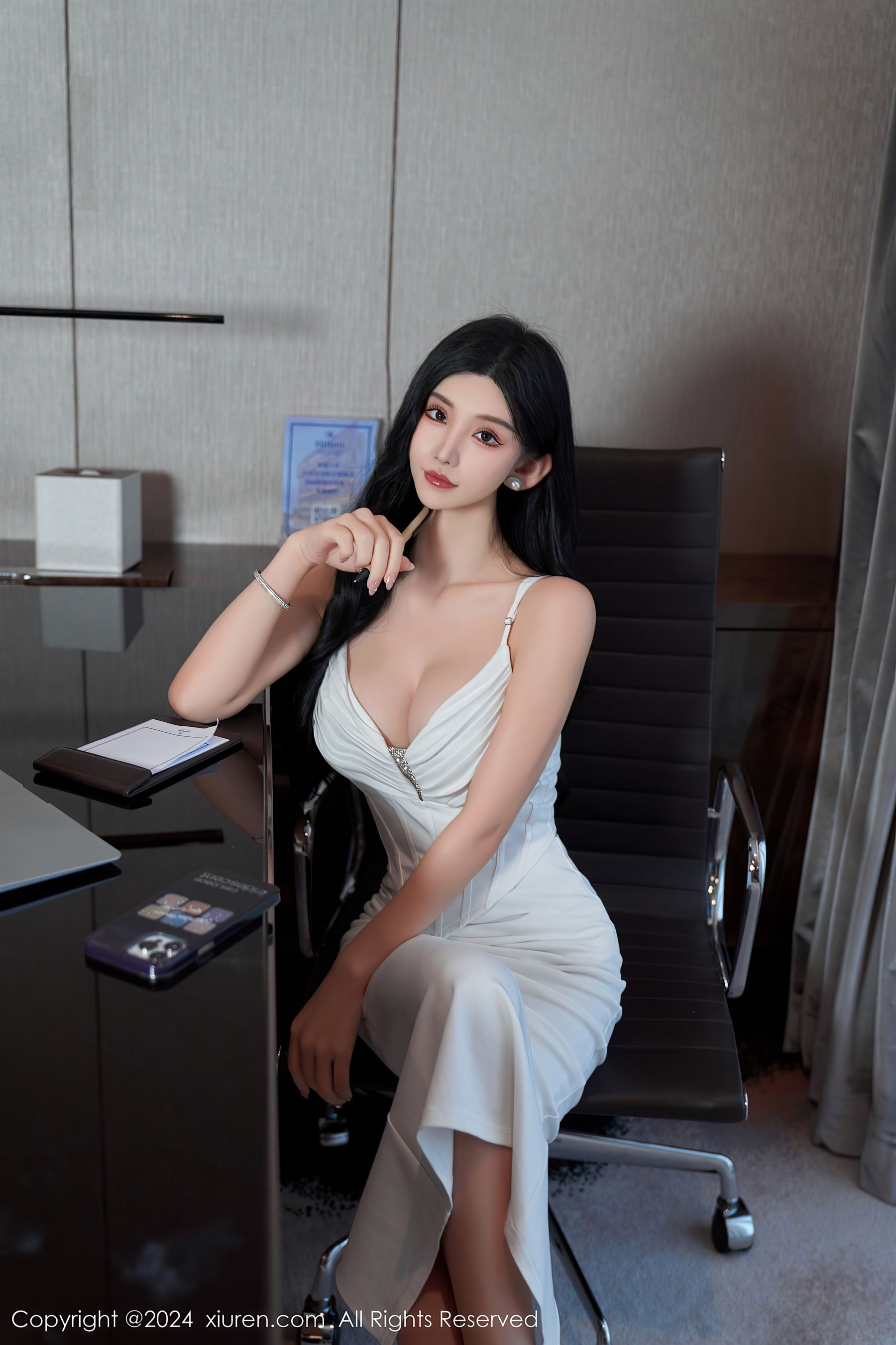 秀人网 No.7921 周于希Sally 丰腴丝袜插图7
