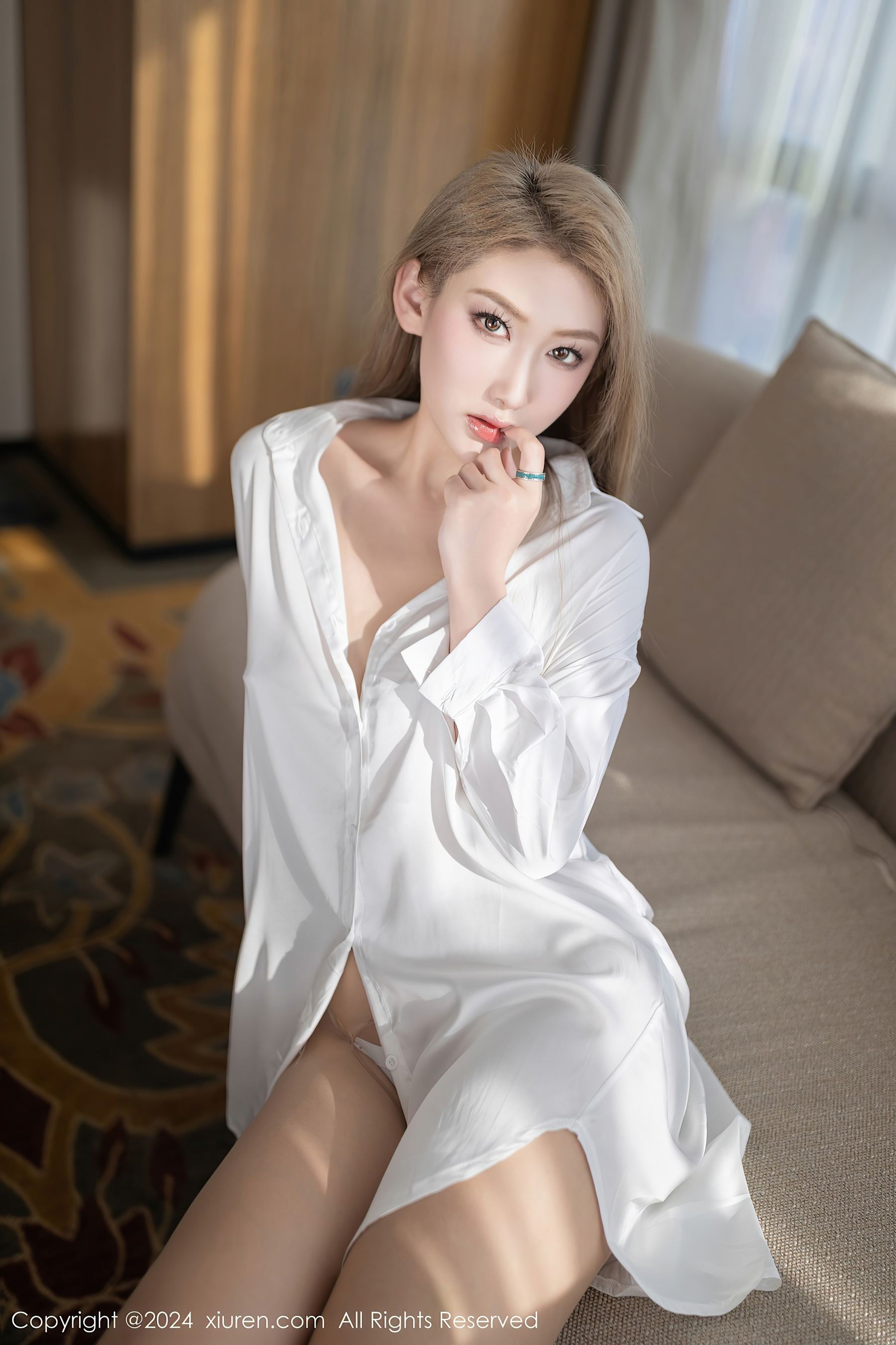 秀人网 No.7972 沈青黛 丝袜美腿插图
