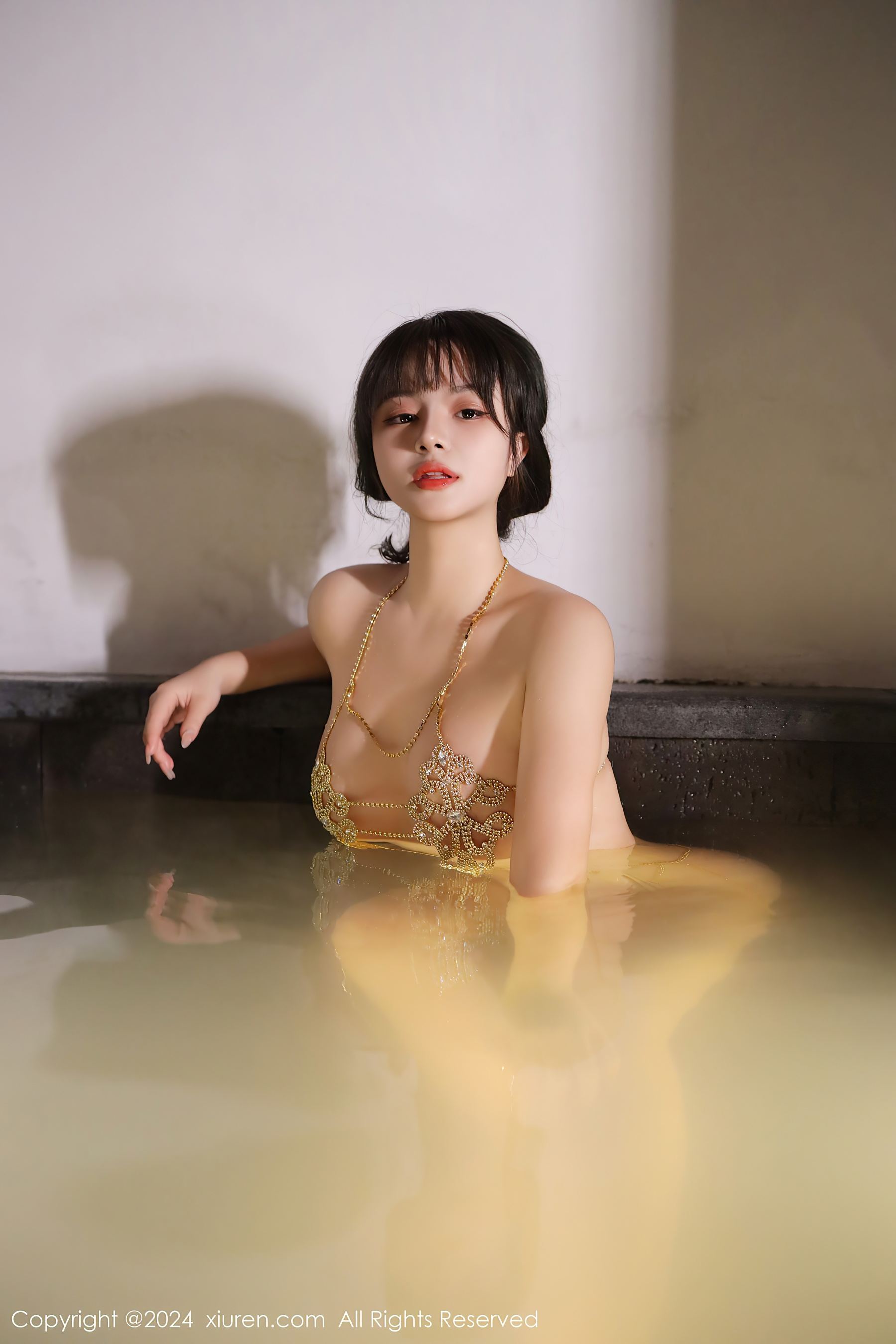 秀人网 No.8075 沈思怡 丰腴美臀插图7