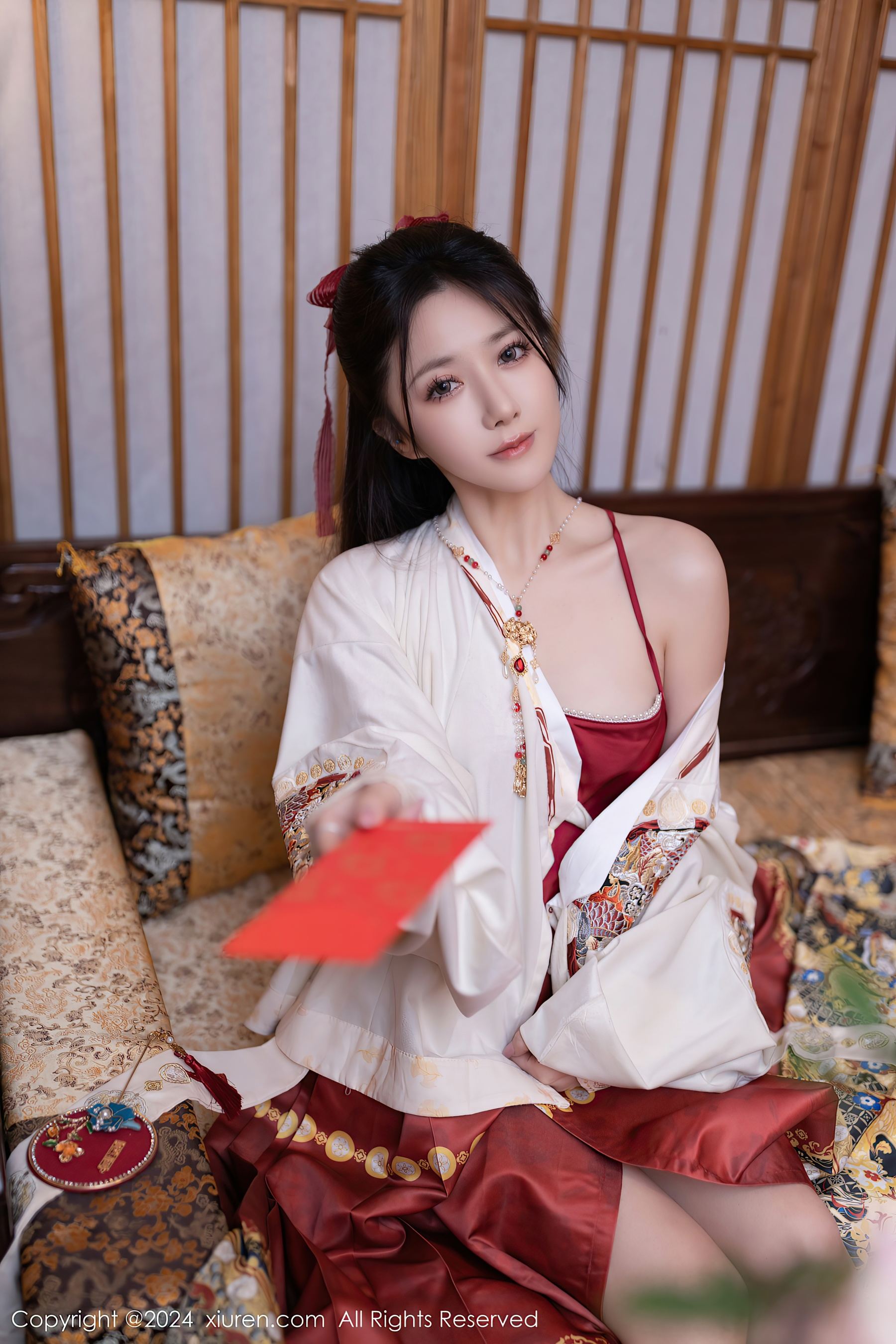 秀人网 No.8095 鱼子酱Fish 美腿妩媚插图