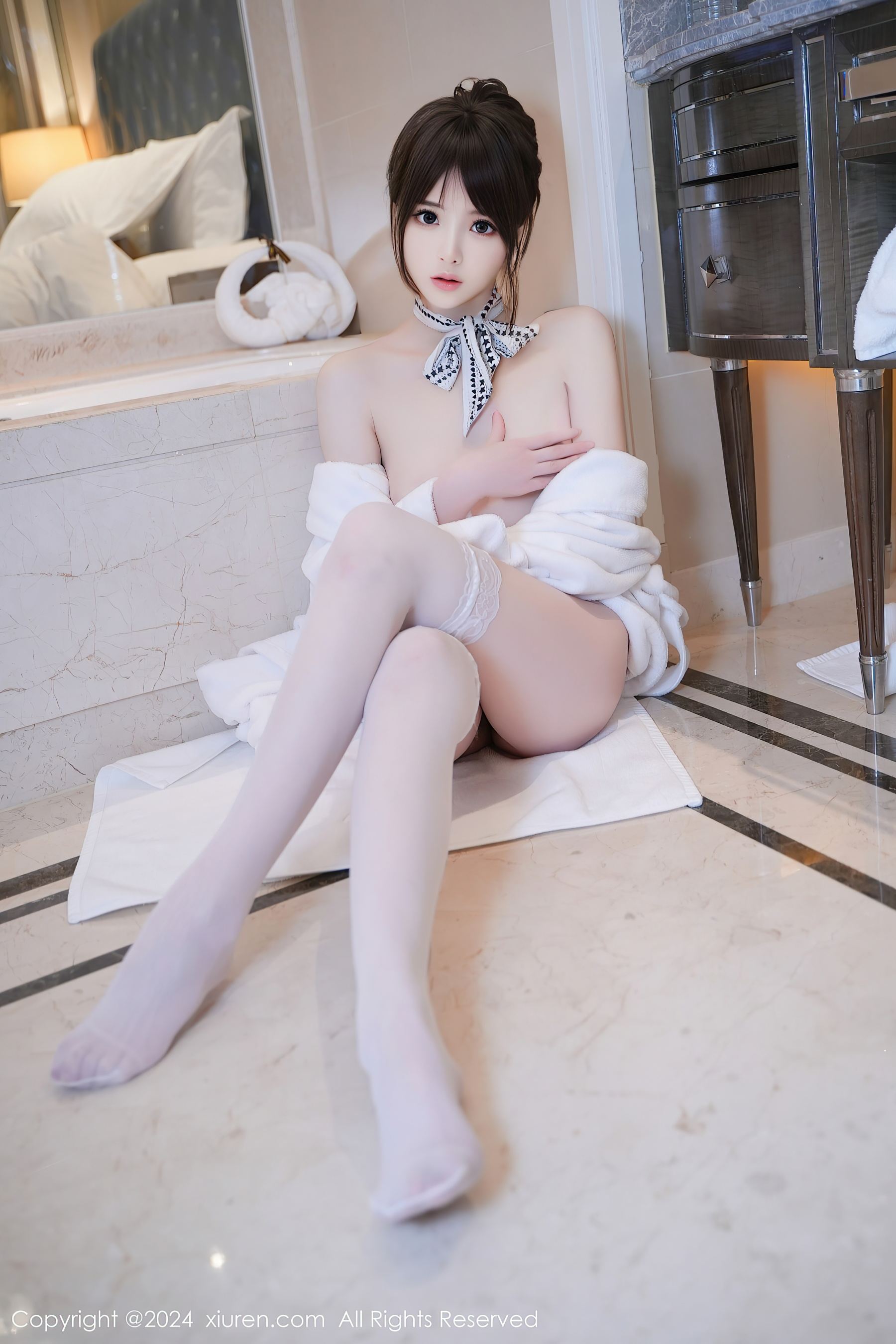 秀人网 No.8162 梦灵儿Mini 丝袜美腿插图7
