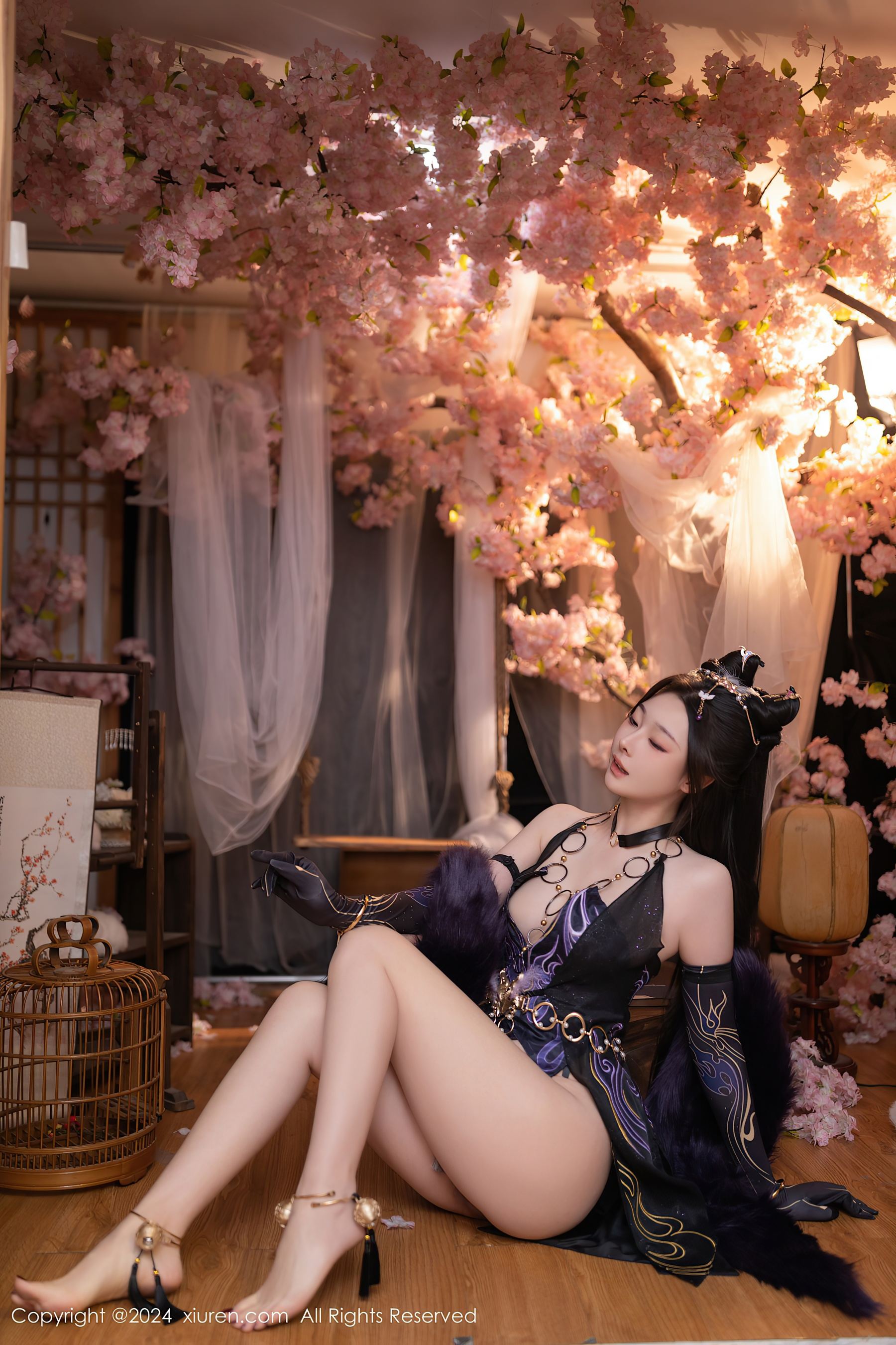 秀人网 No.8232 小逗逗 美腿性感插图8