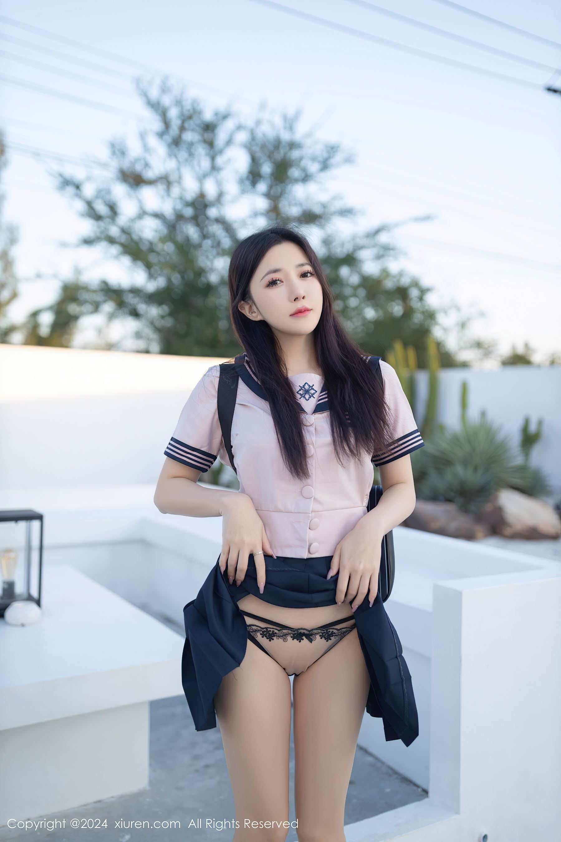 秀人网 No.8244 鱼子酱Fish 丝袜美腿插图