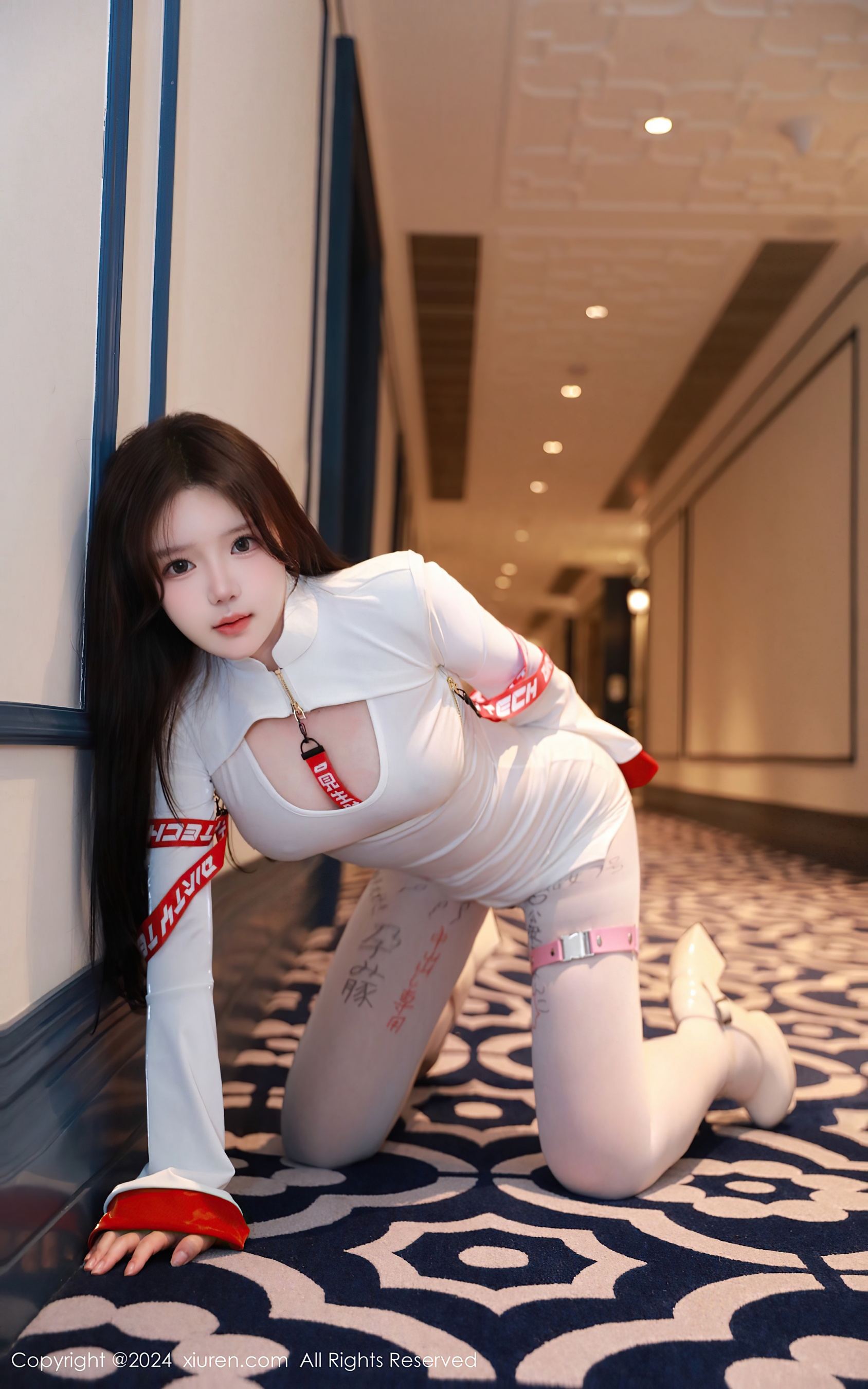 秀人网 No.8258 小薯条nienie 美臀性感插图4