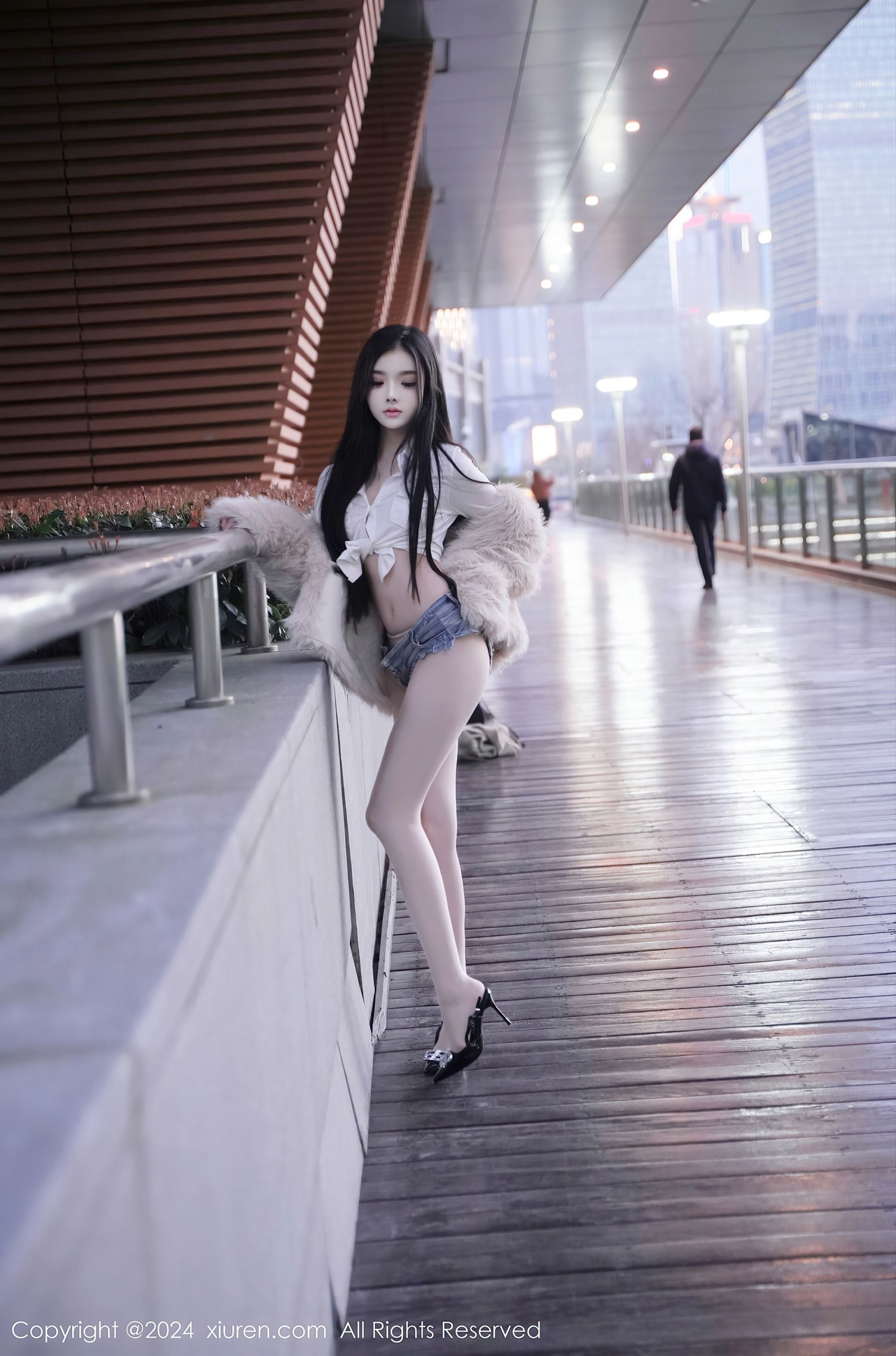 秀人网 No.8261 龙雪儿 清纯美腿插图7