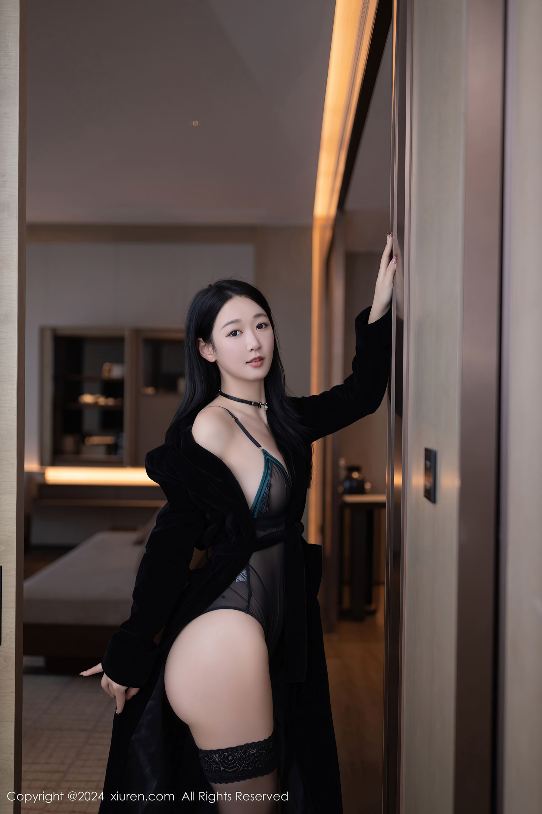秀人网 No.8326 唐安琪 黑丝美腿插图3
