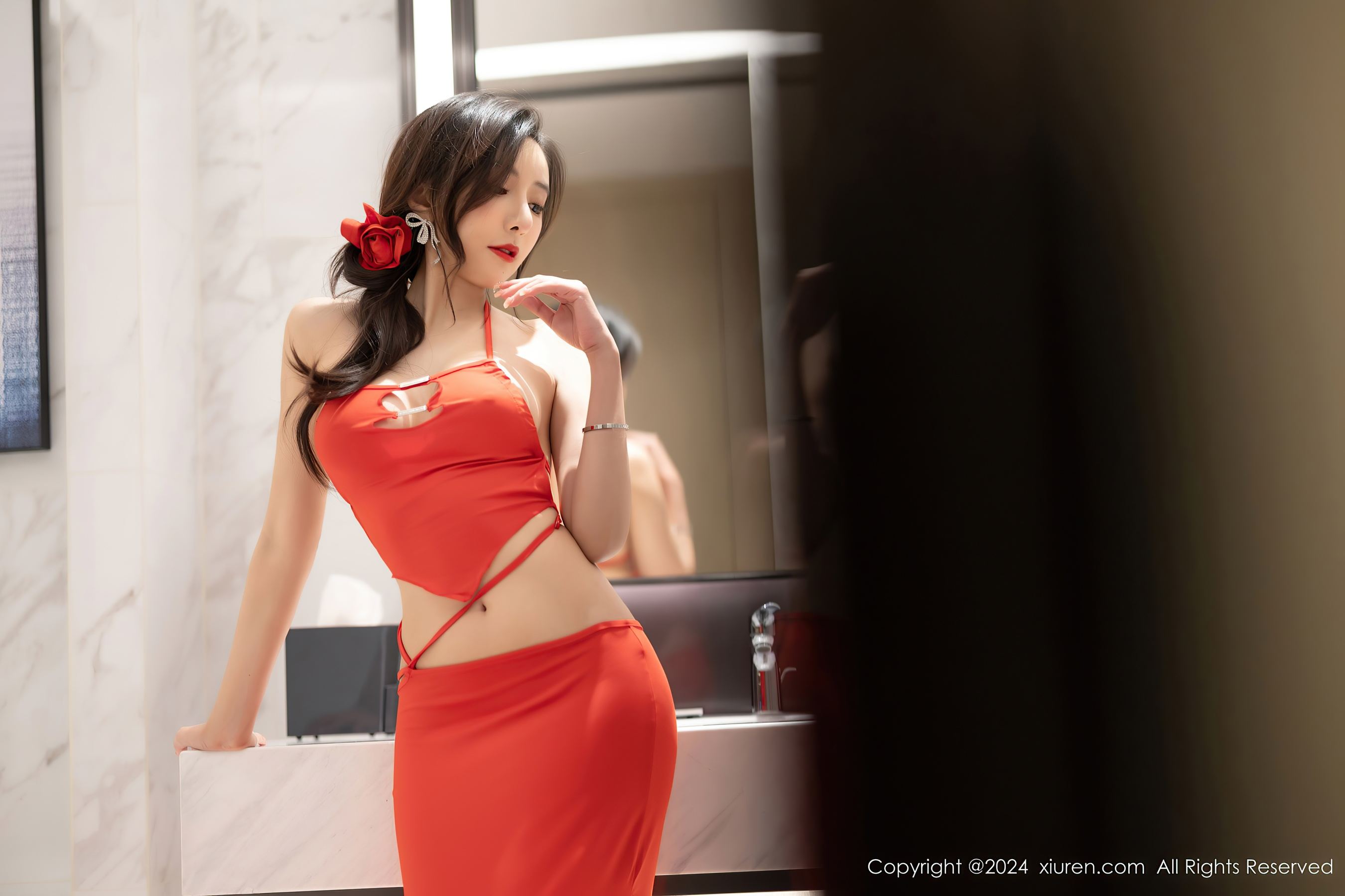 秀人网 No.8378 王馨瑶yanni 丝袜美腿插图5
