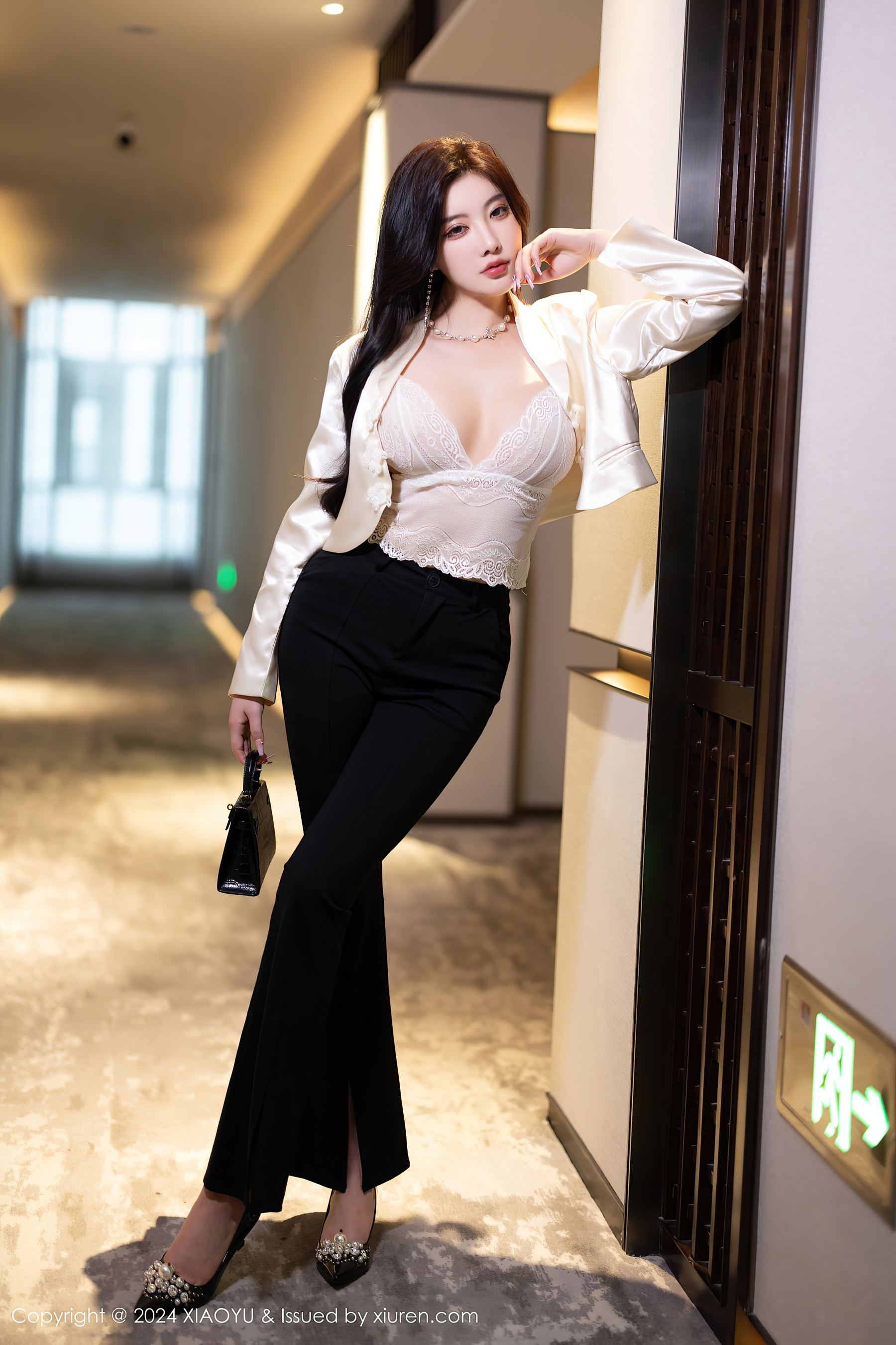 语画界 VOL.1233 杨晨晨Yome 黑丝美腿插图1