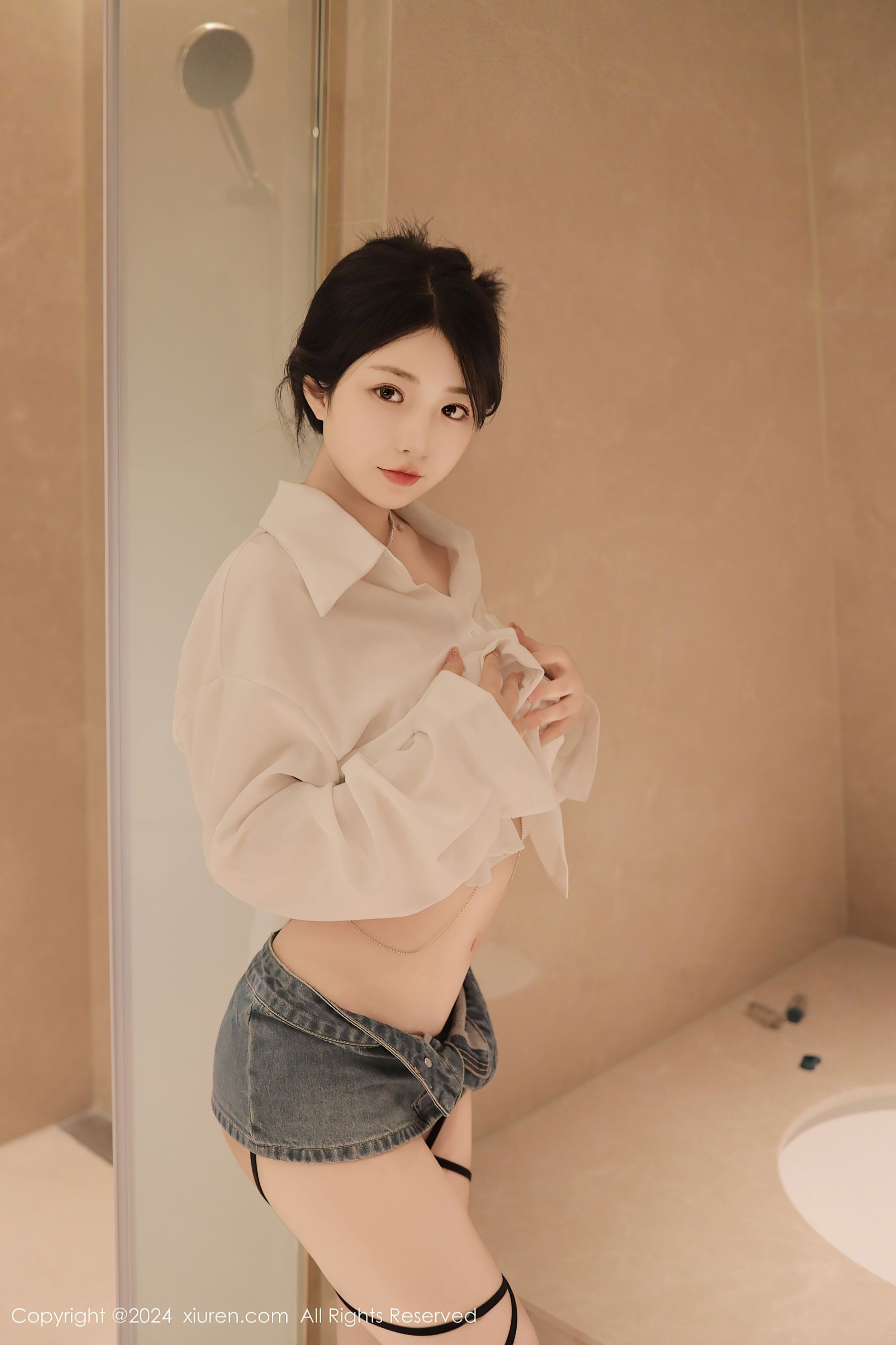 秀人网 No.8400 陈小花 美乳性感插图9