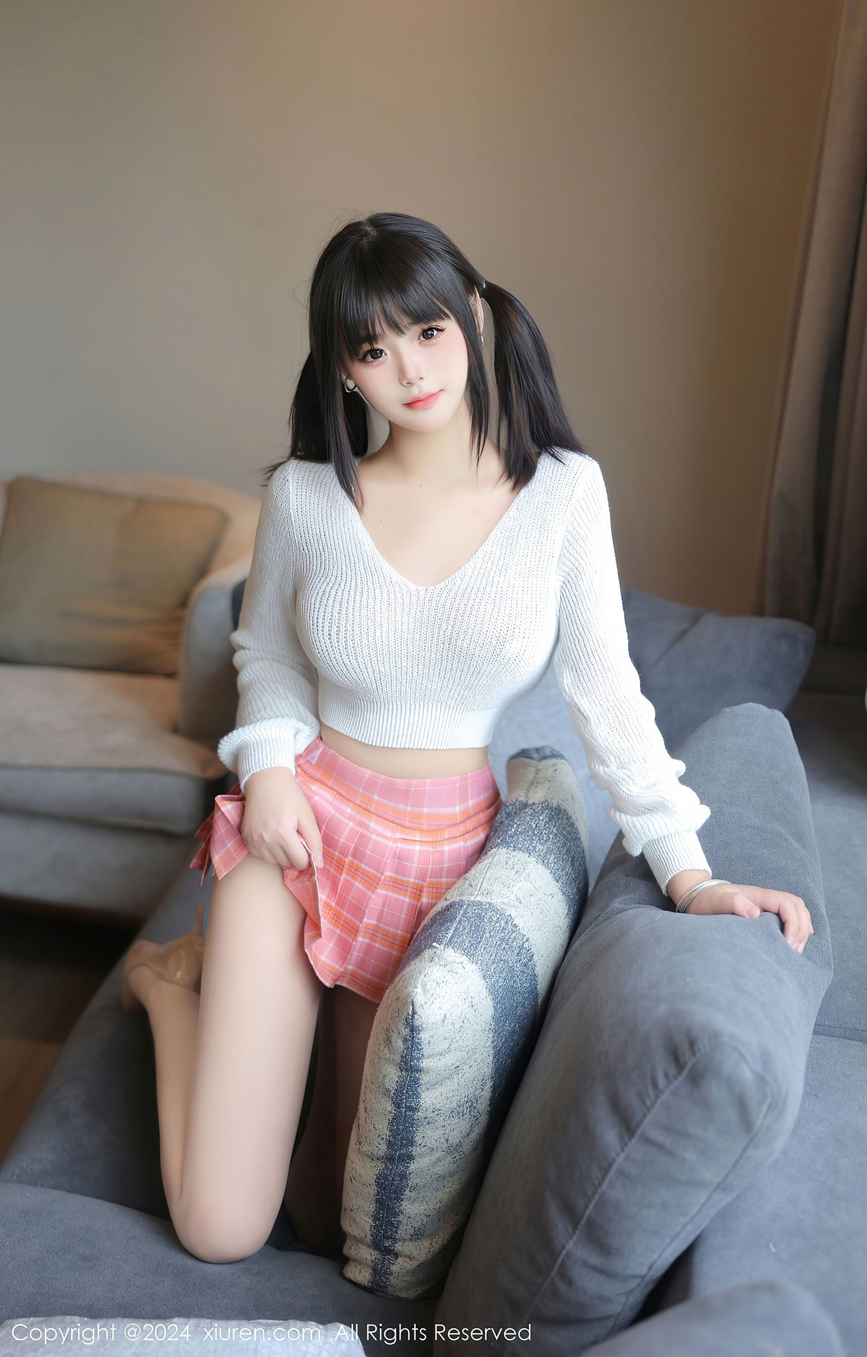 秀人网 No.8404 徐若兮 新人美腿插图2