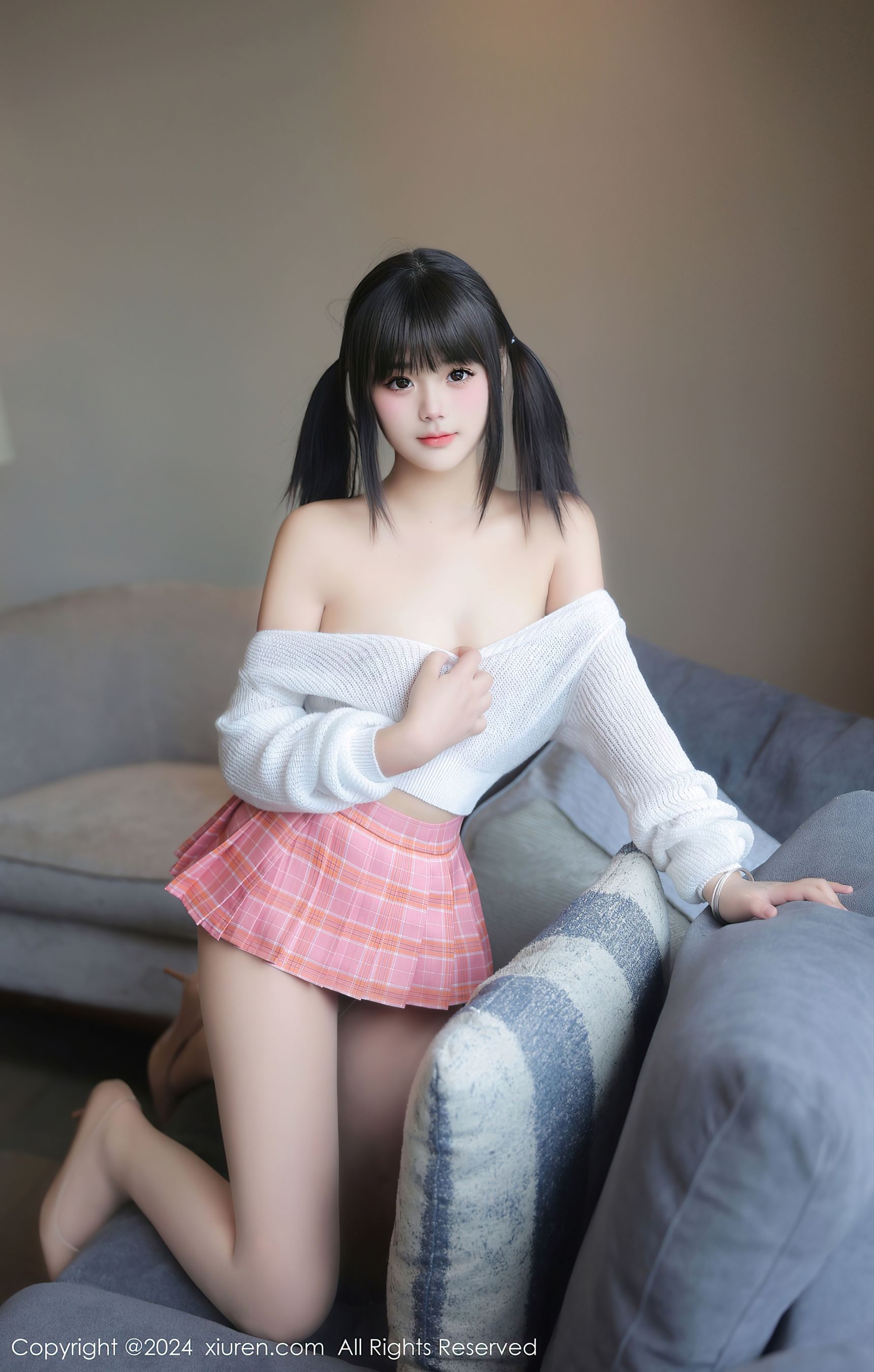 秀人网 No.8404 徐若兮 新人美腿插图1