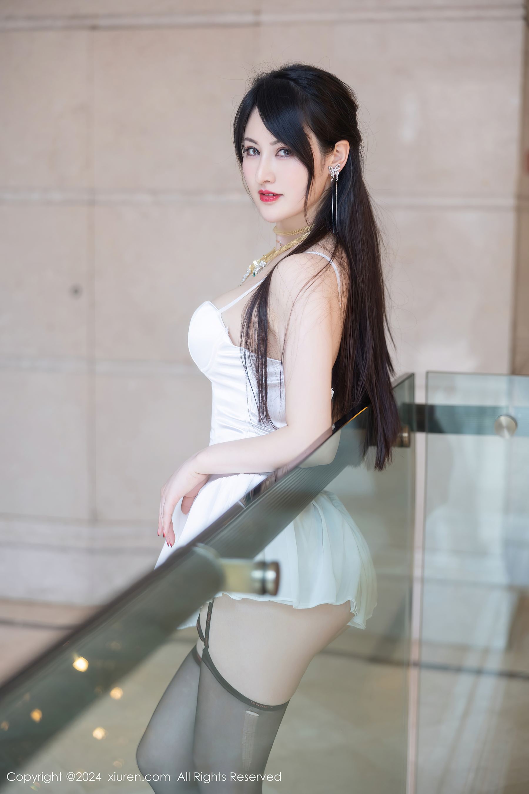 秀人网 No.8436 诗诗kiki 黑丝美腿插图6