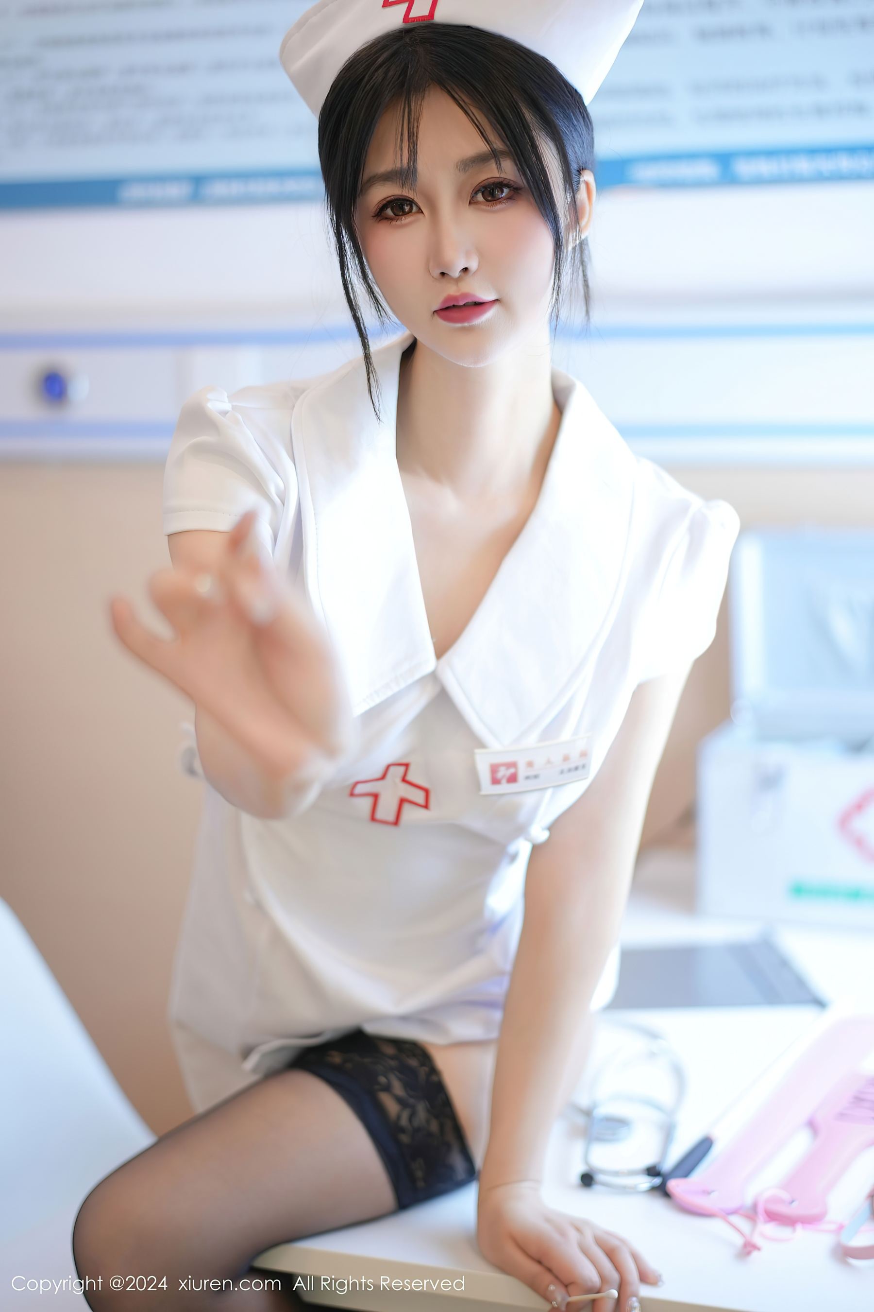 秀人网 No.8512 laura阿姣 美腿黑丝插图7