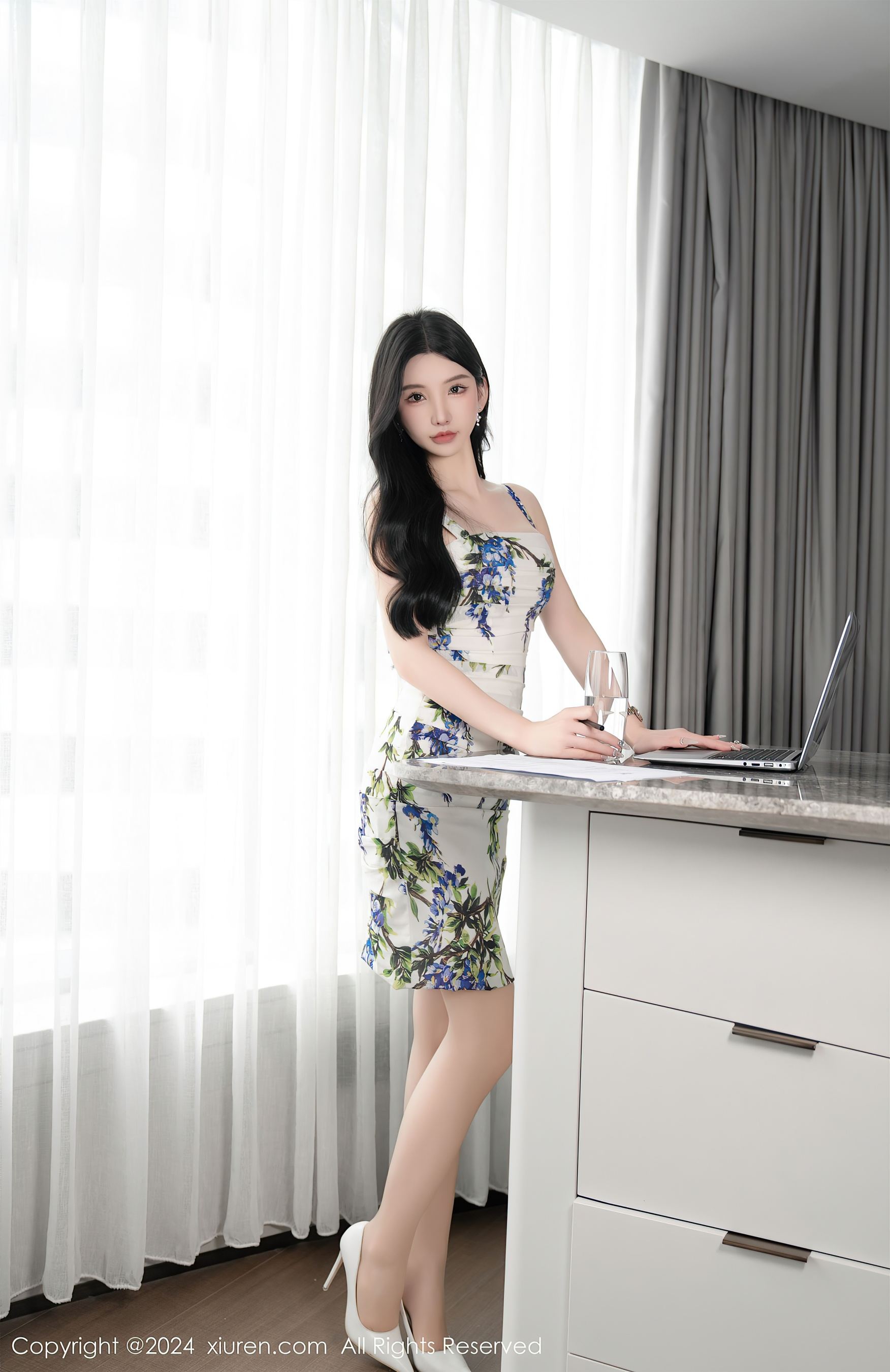 秀人网 No.8513 周于希Sally 美臀丰腴插图6