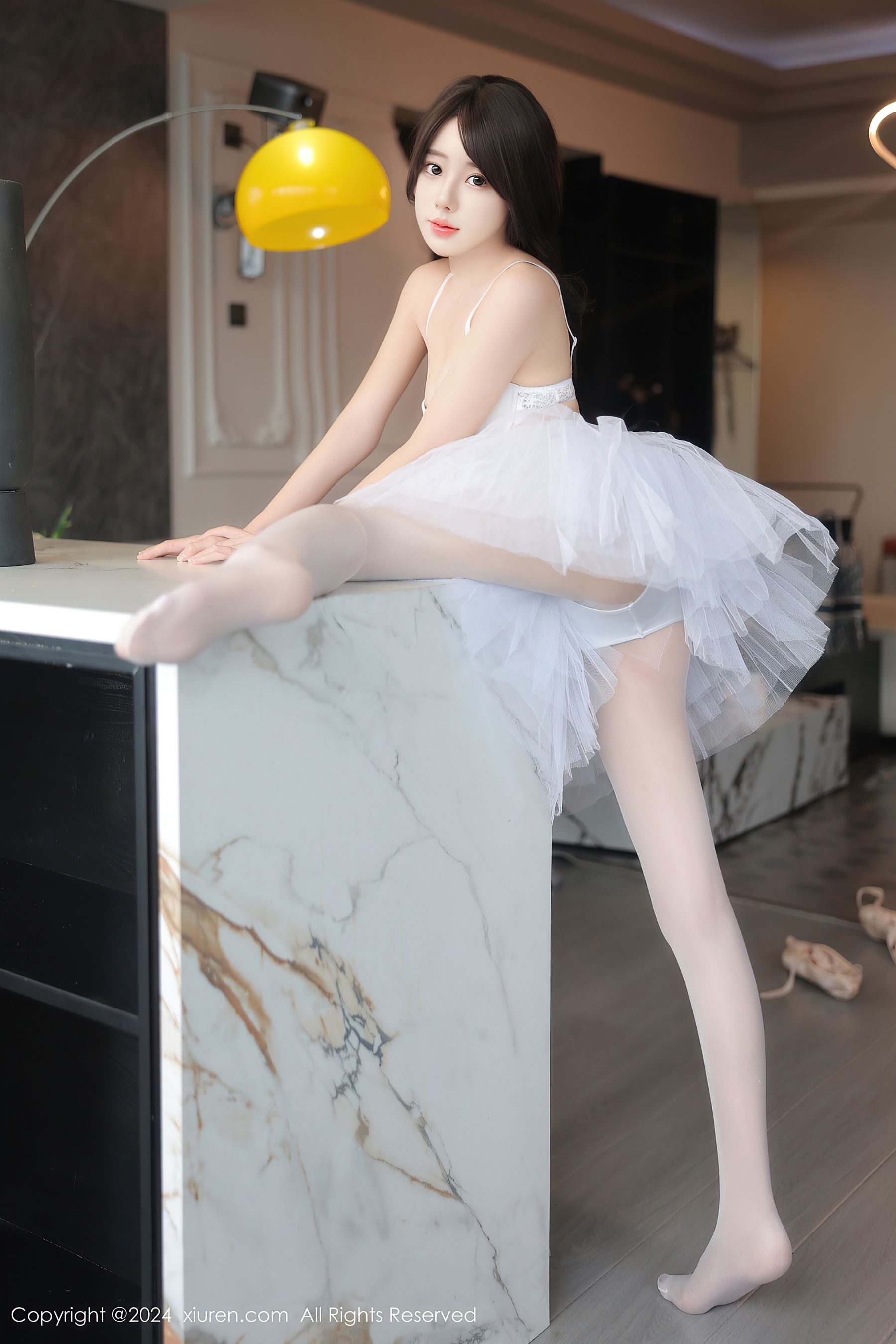 秀人网 No.8564 桃妖夭 丝袜美腿插图2