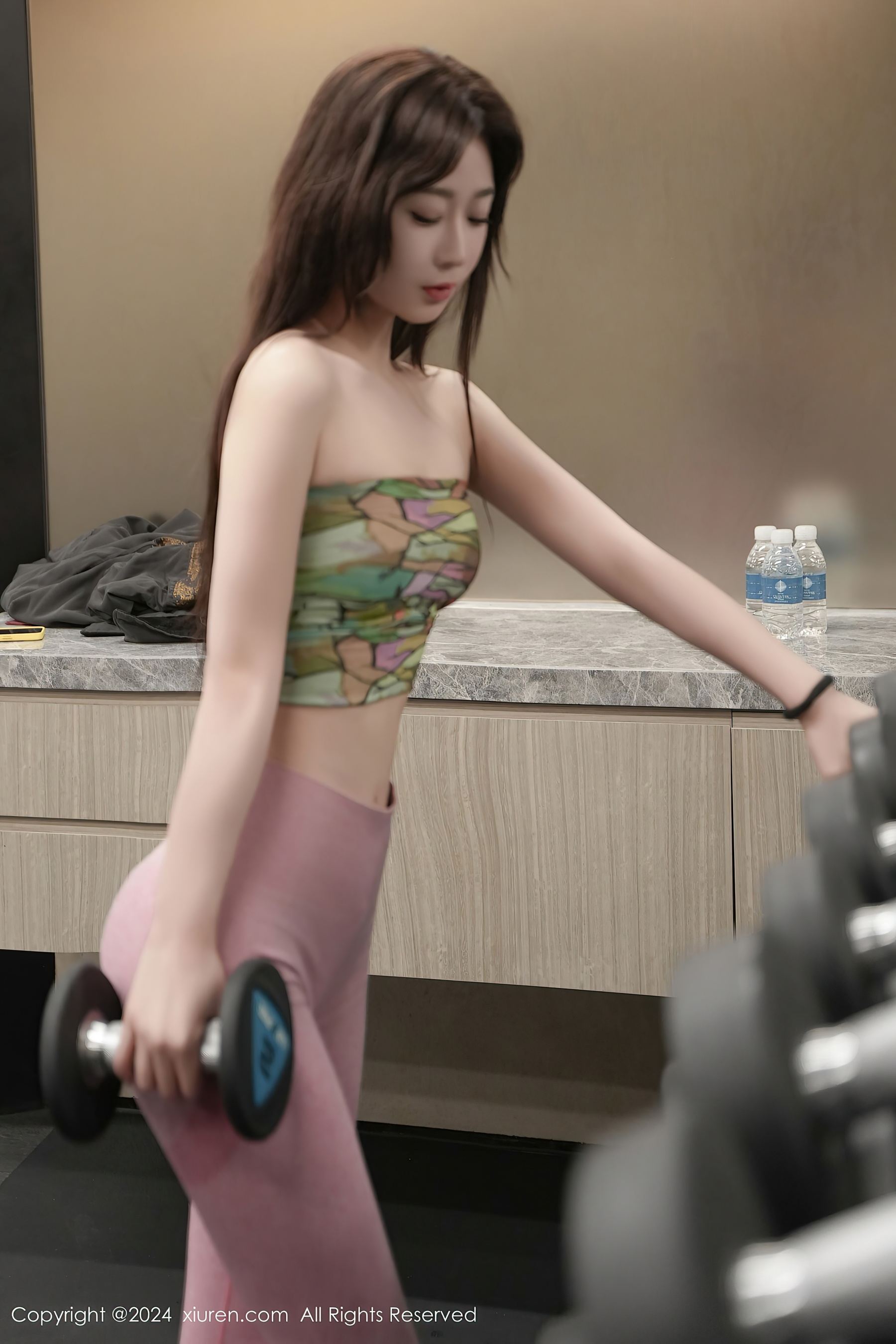 秀人网 No.8585 软糖爱喝奶 美臀性感插图8
