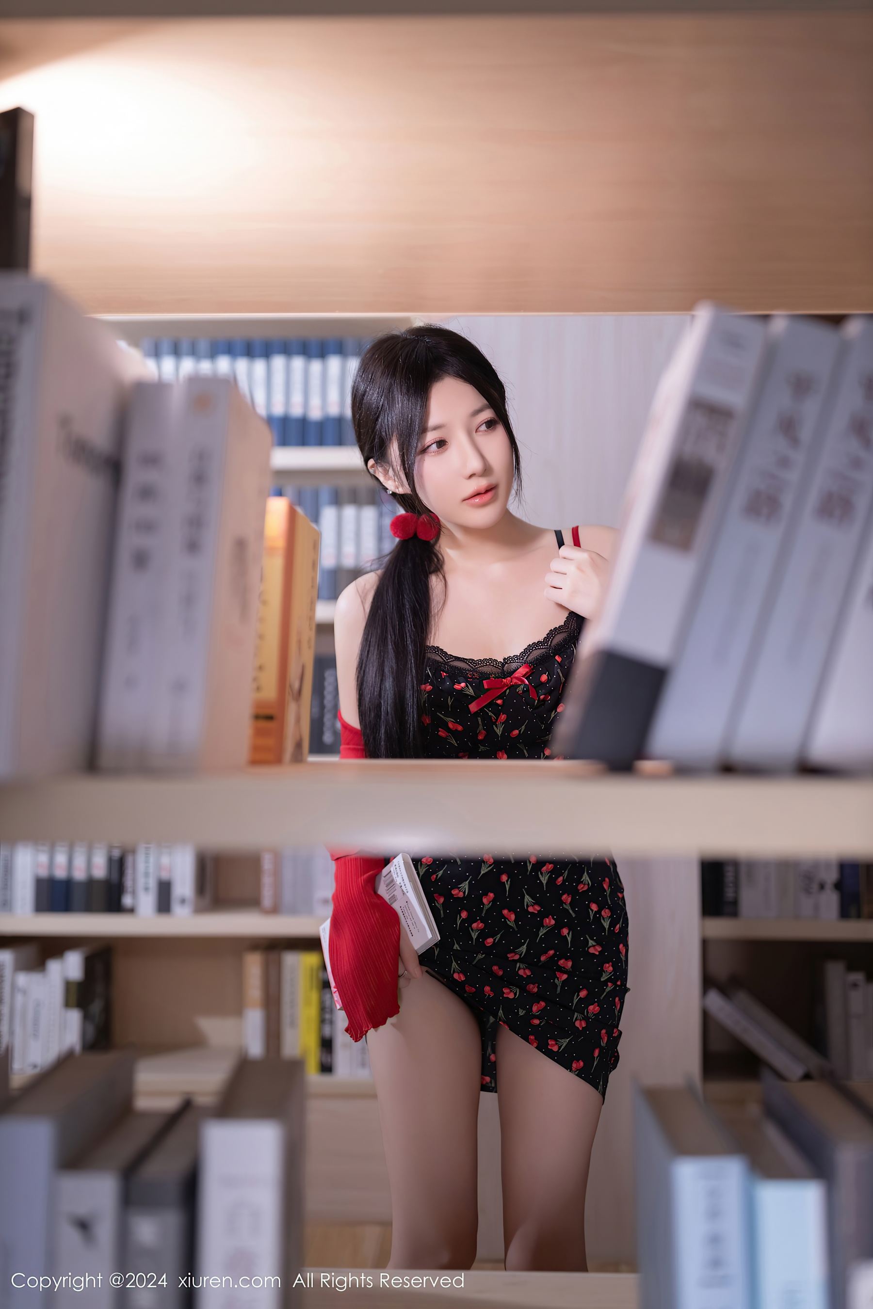 秀人网 No.8596 鱼子酱Fish 美腿性感插图5