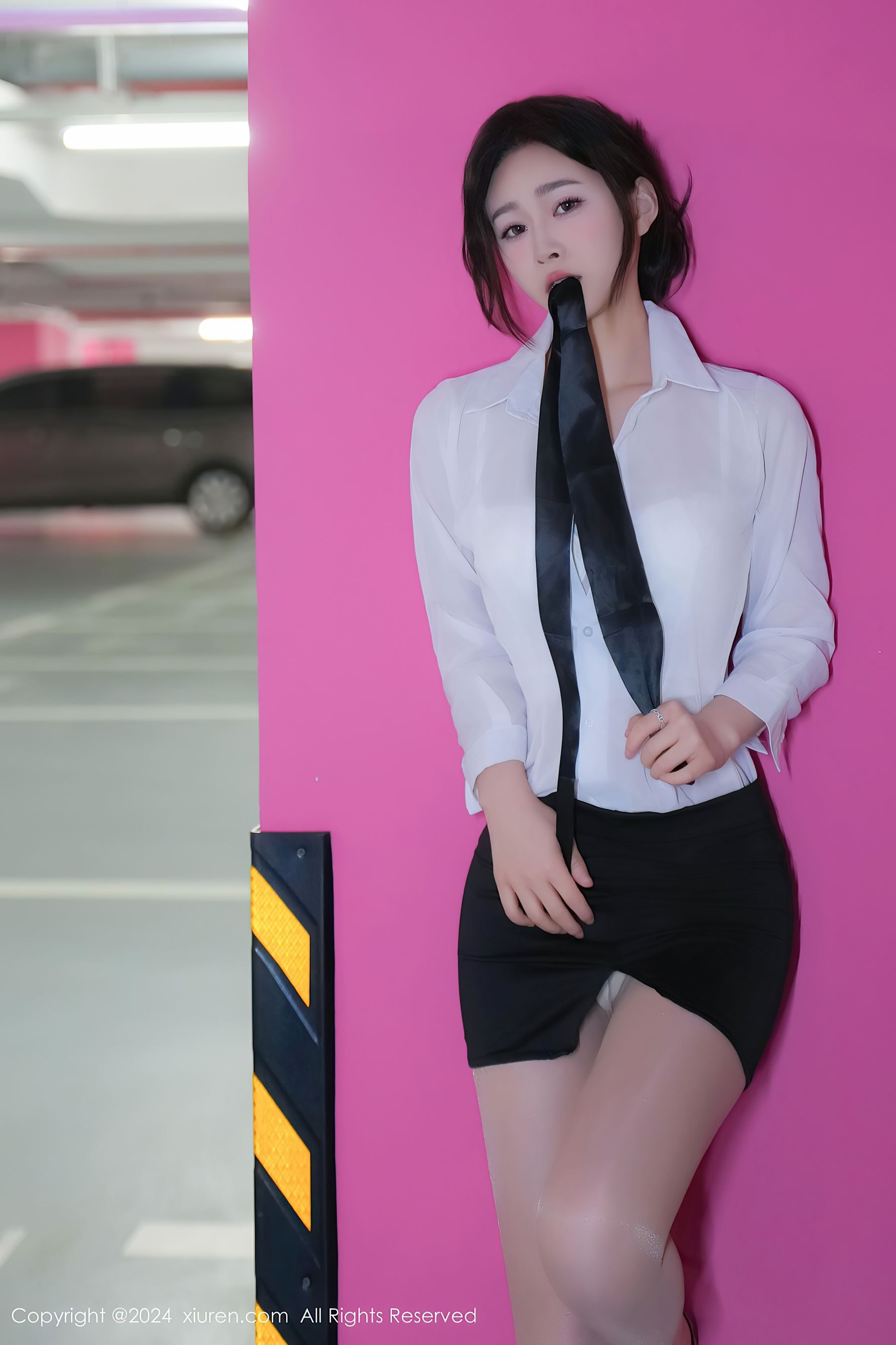 秀人网 No.8613 软糖爱喝奶 丝袜美腿插图8