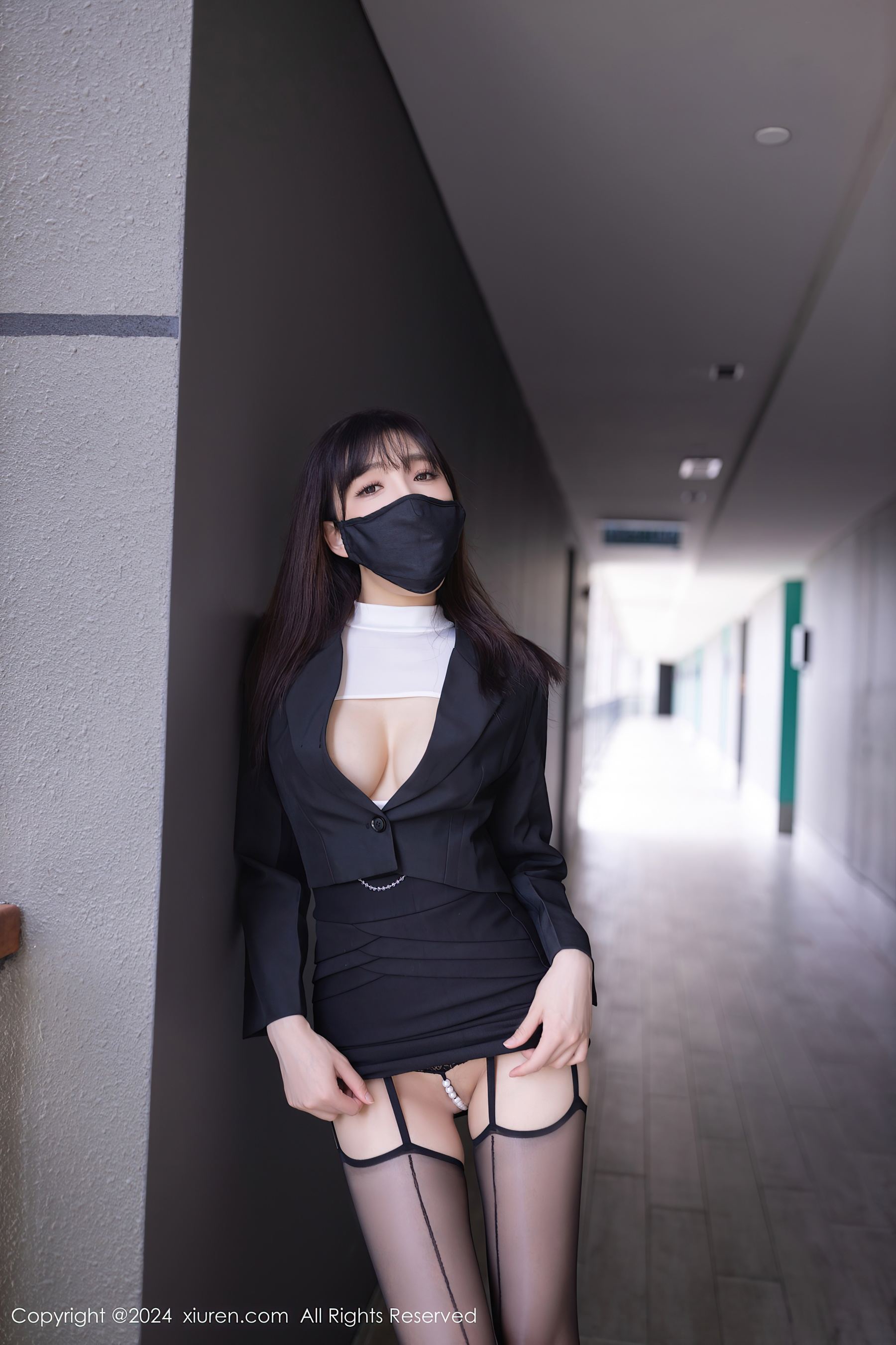 秀人网 No.8627 陆萱萱 黑丝美腿插图3