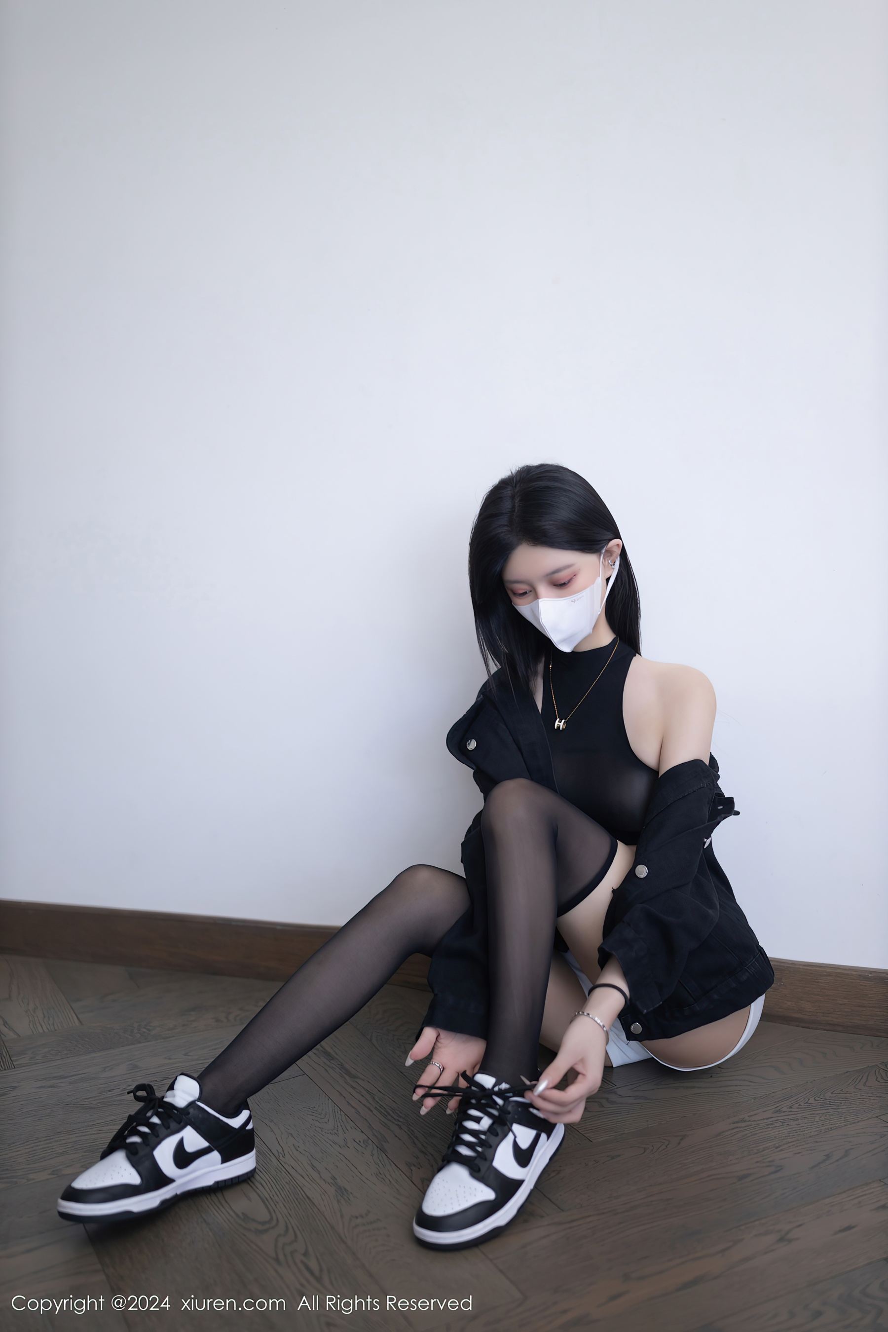 秀人网 No.8636 幼幼 美腿黑丝插图8