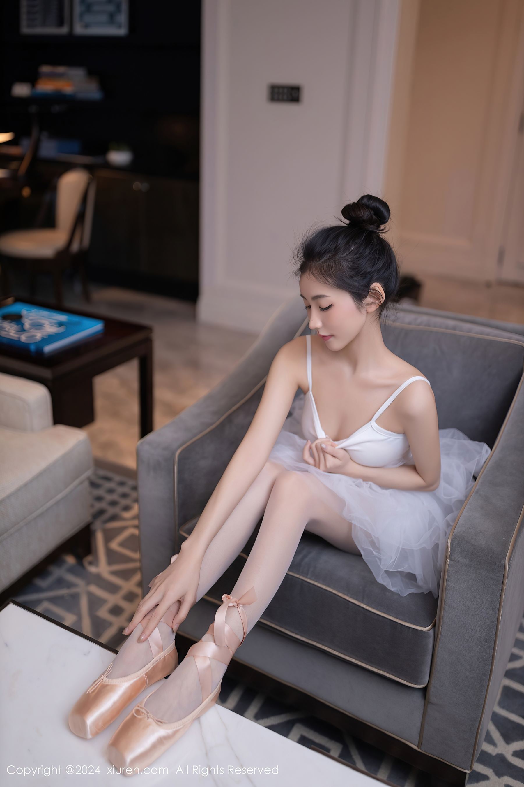 秀人网 No.8657 鱼尾fish 丝袜美腿插图1