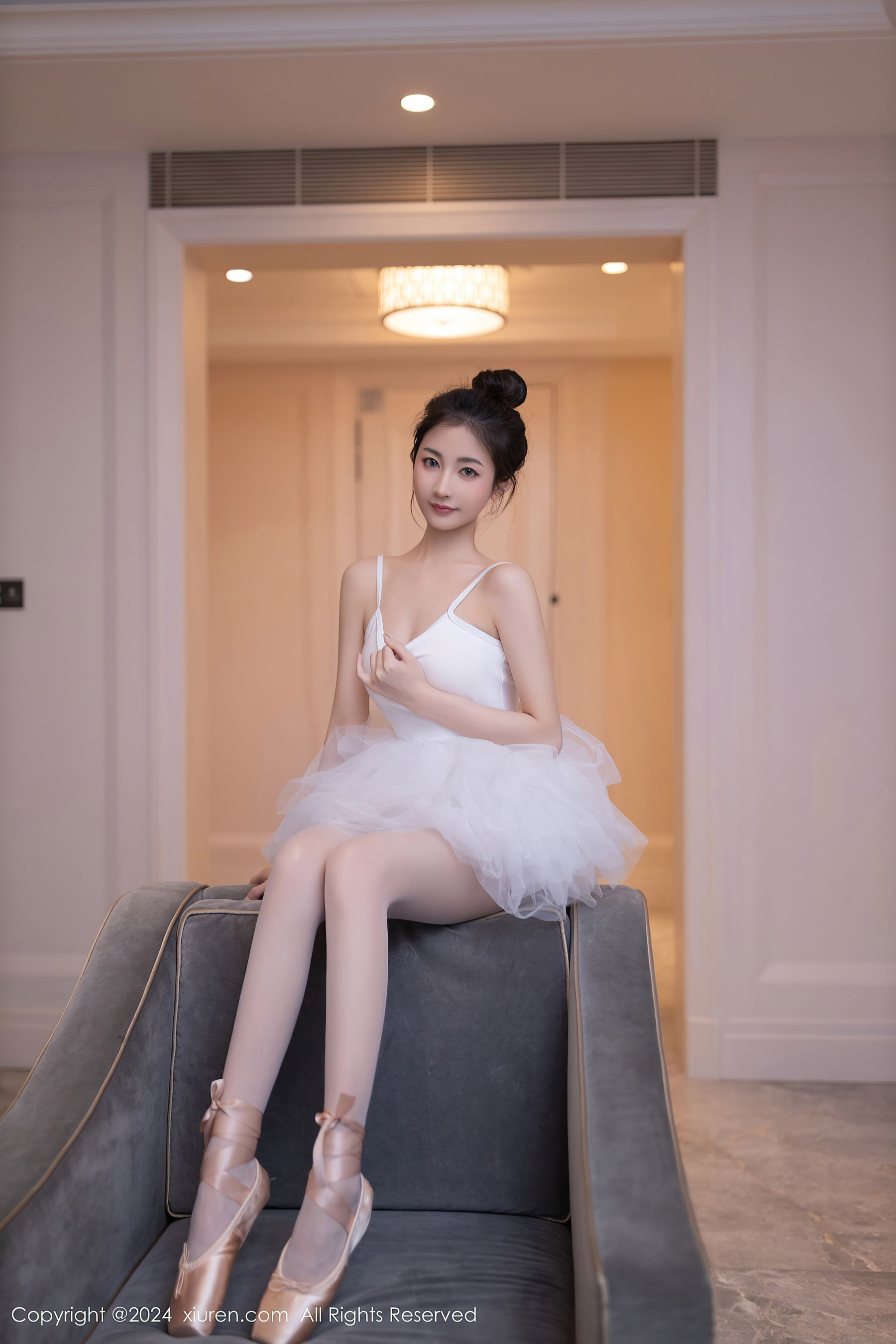 秀人网 No.8657 鱼尾fish 丝袜美腿插图2