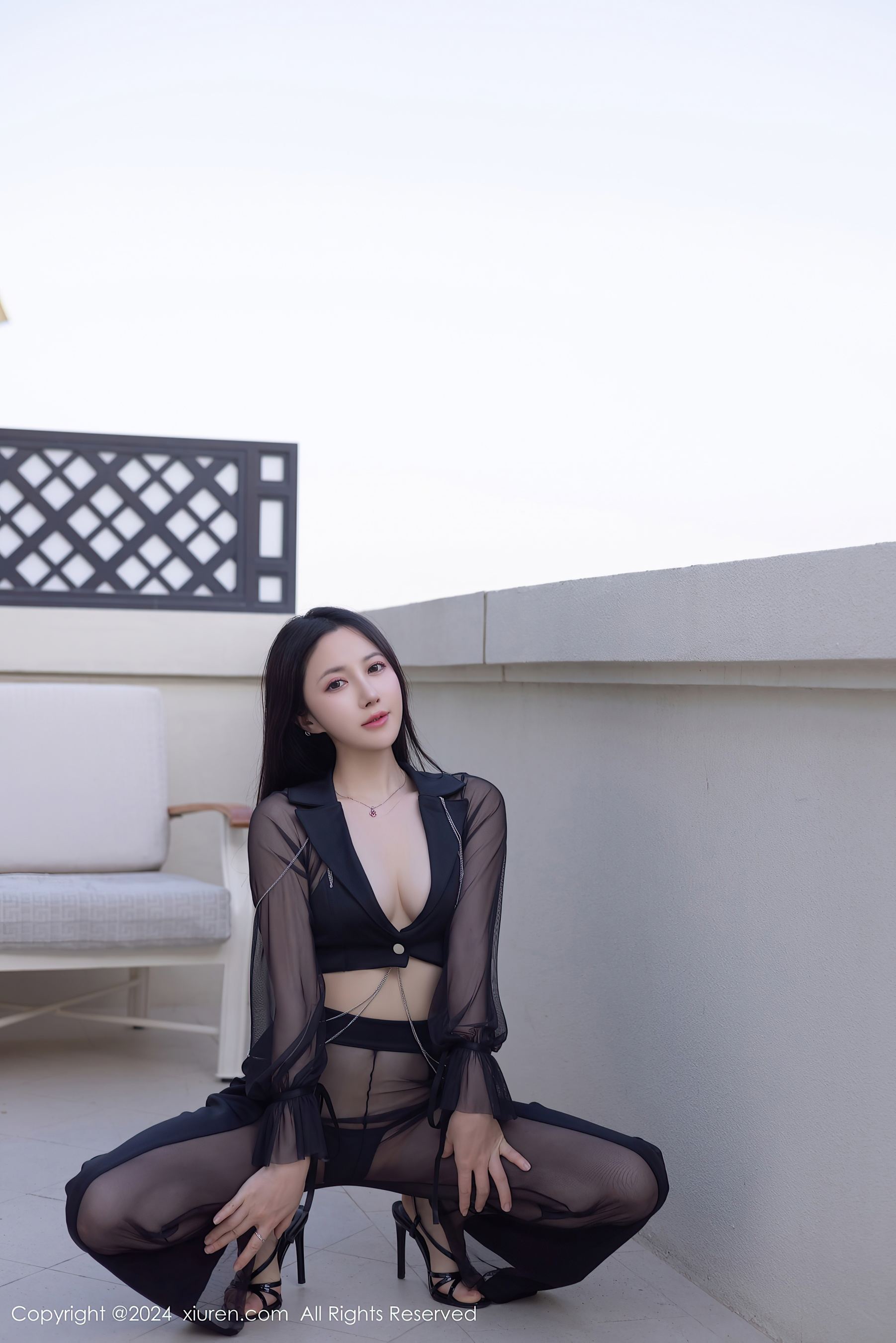 秀人网 No.8675 鱼子酱Fish 性感美腿插图5