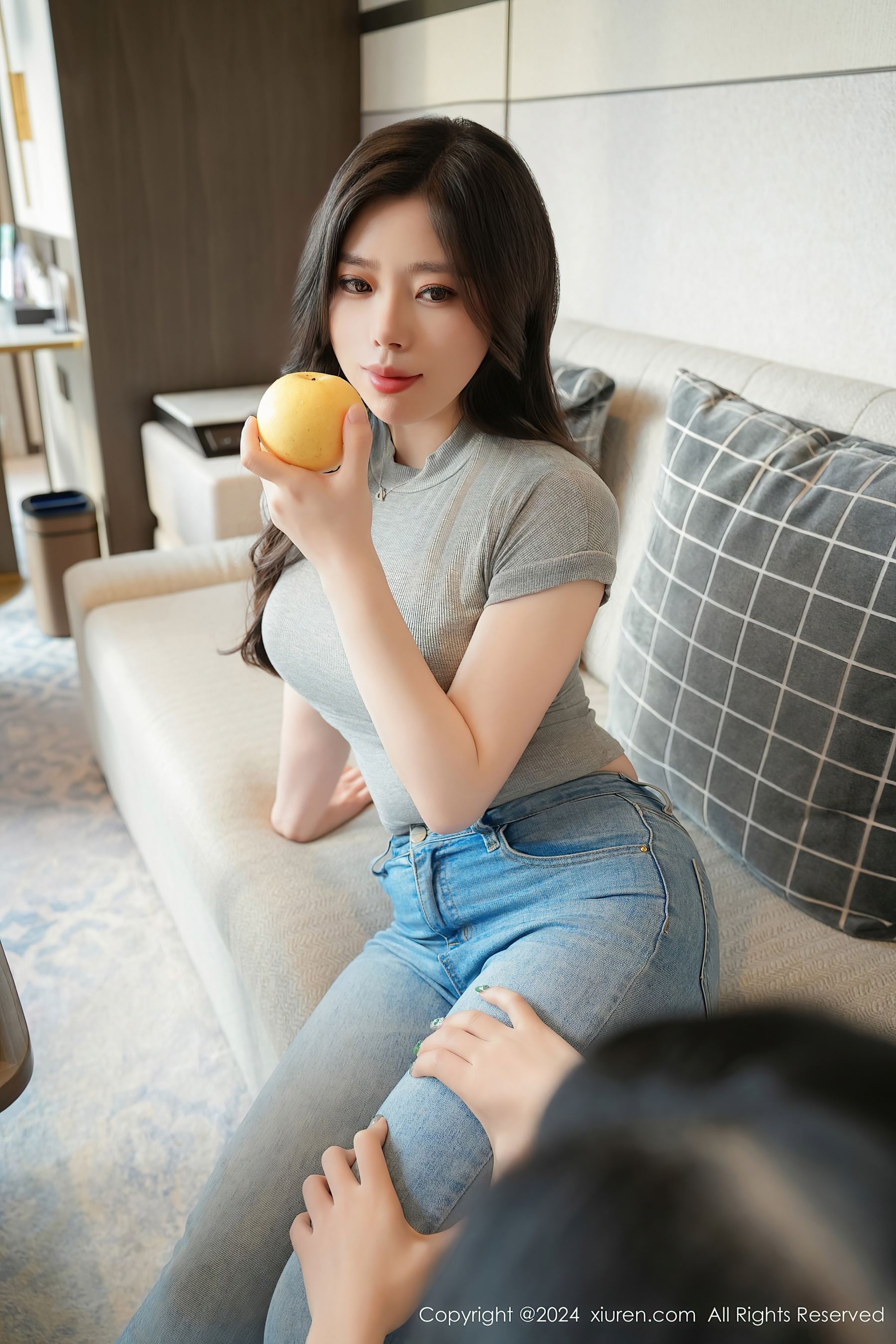 秀人网 No.8711 白茹雪abby 美腿丝袜插图7