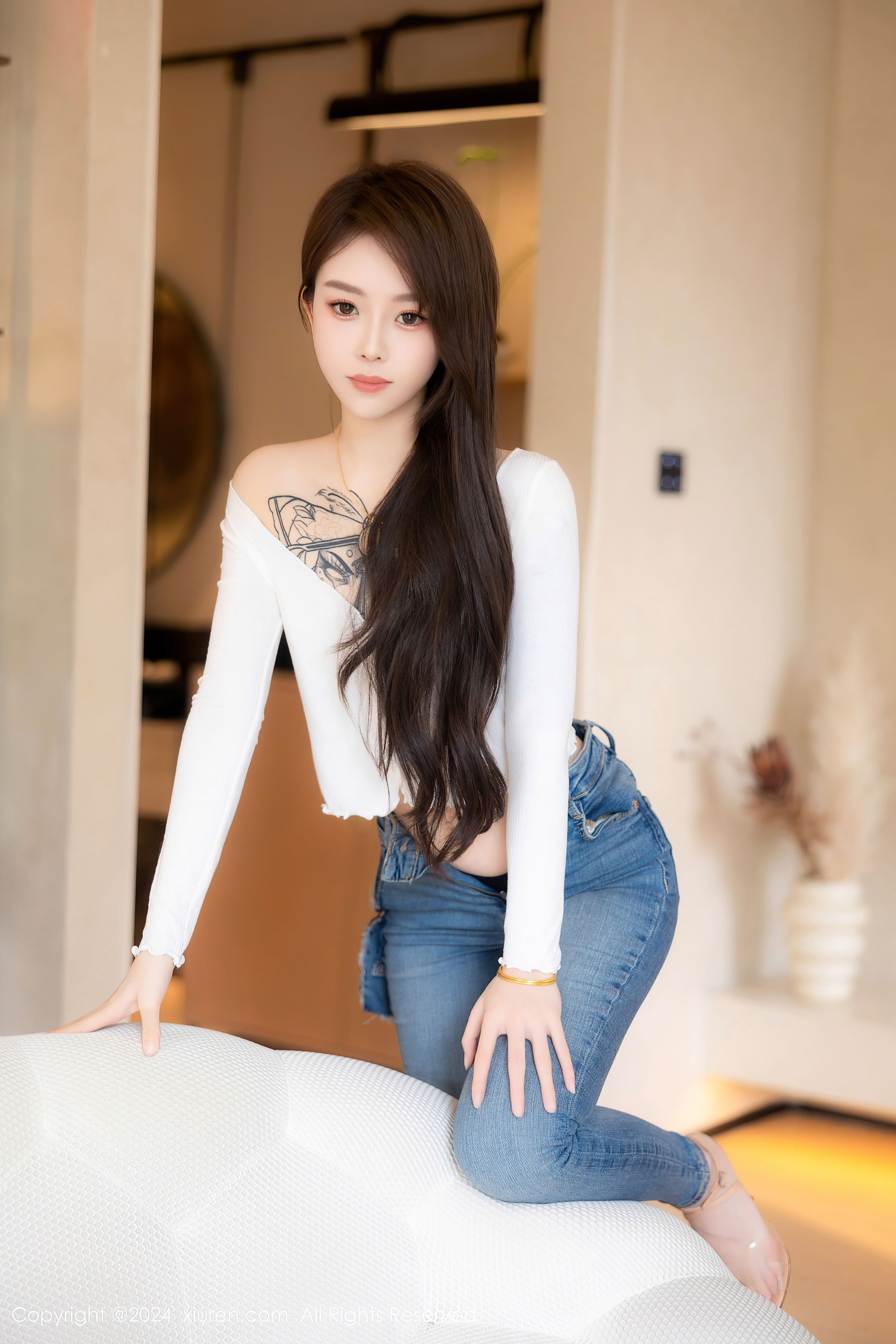 秀人网 No.8740 奶瓶. 美腿性感插图6