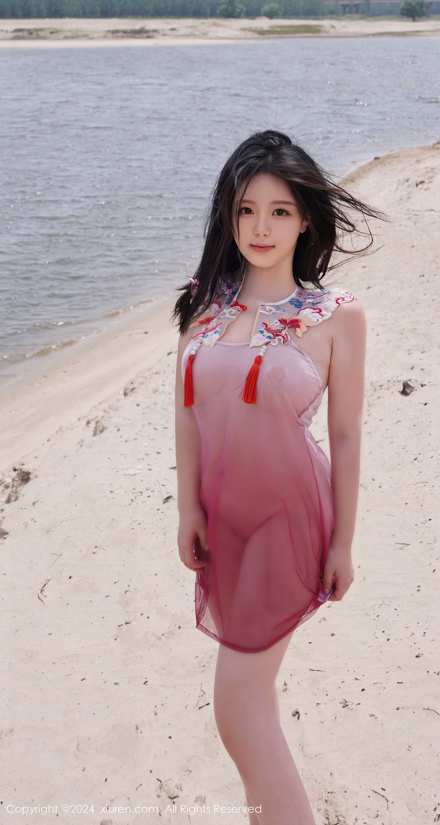 秀人网 No.8777 小薯条nienie 户外捆绑插图2
